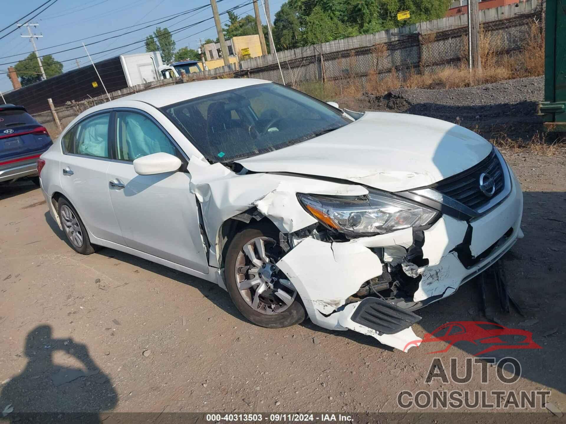 NISSAN ALTIMA 2018 - 1N4AL3AP2JC225941