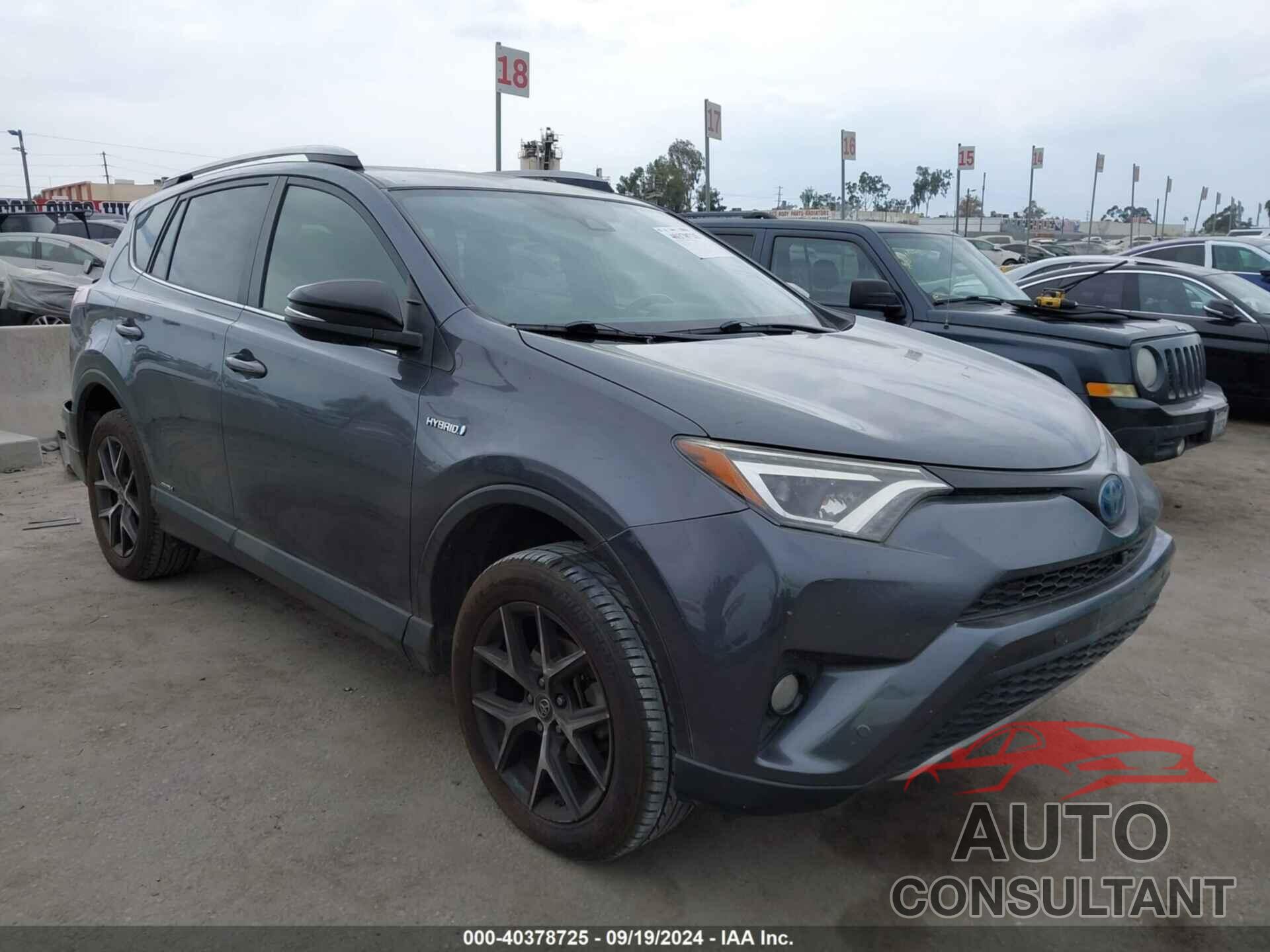 TOYOTA RAV4 HYBRID 2018 - JTMJJREV2JD160899