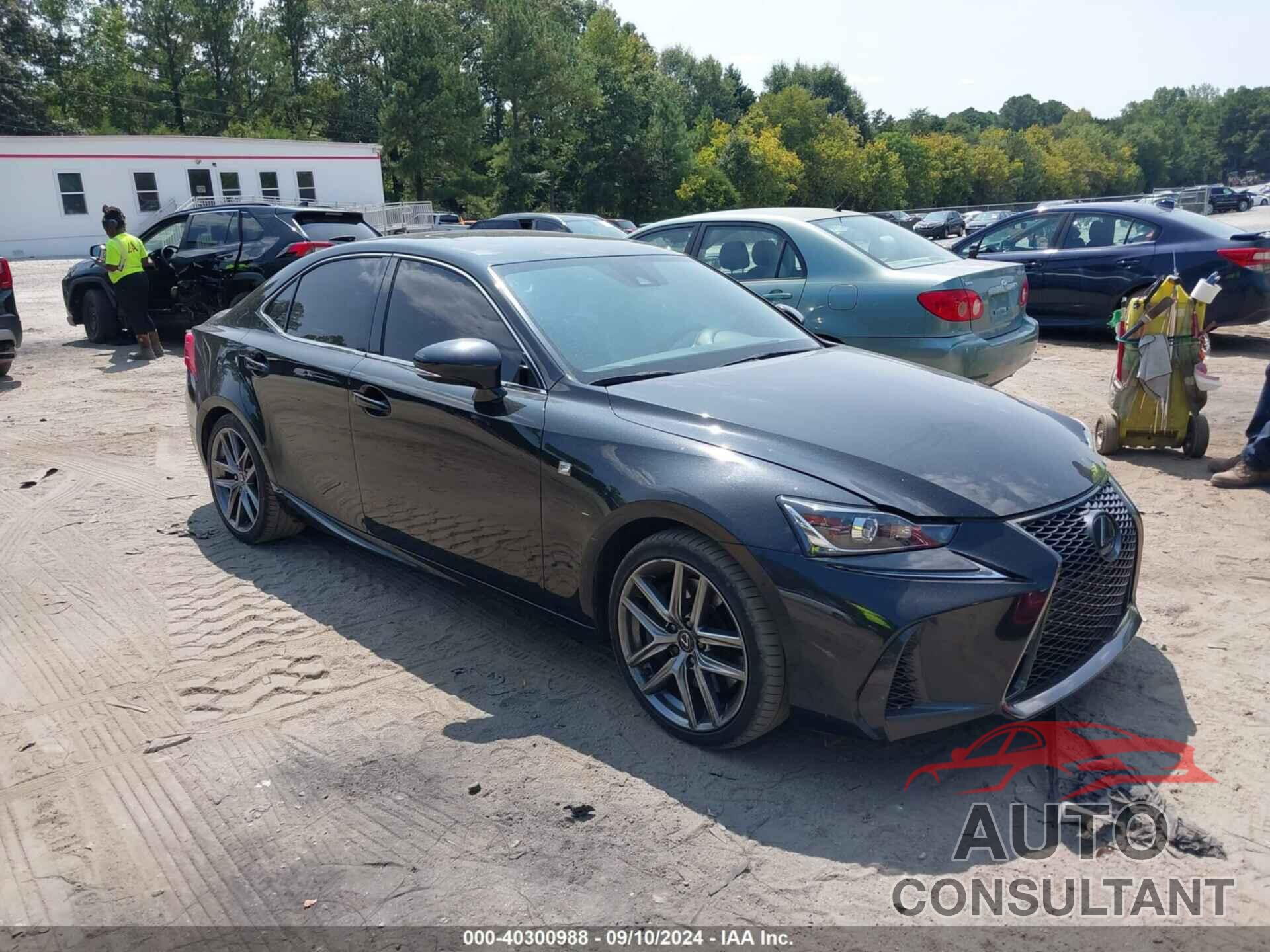 LEXUS IS 300 2019 - JTHBA1D22K5096256