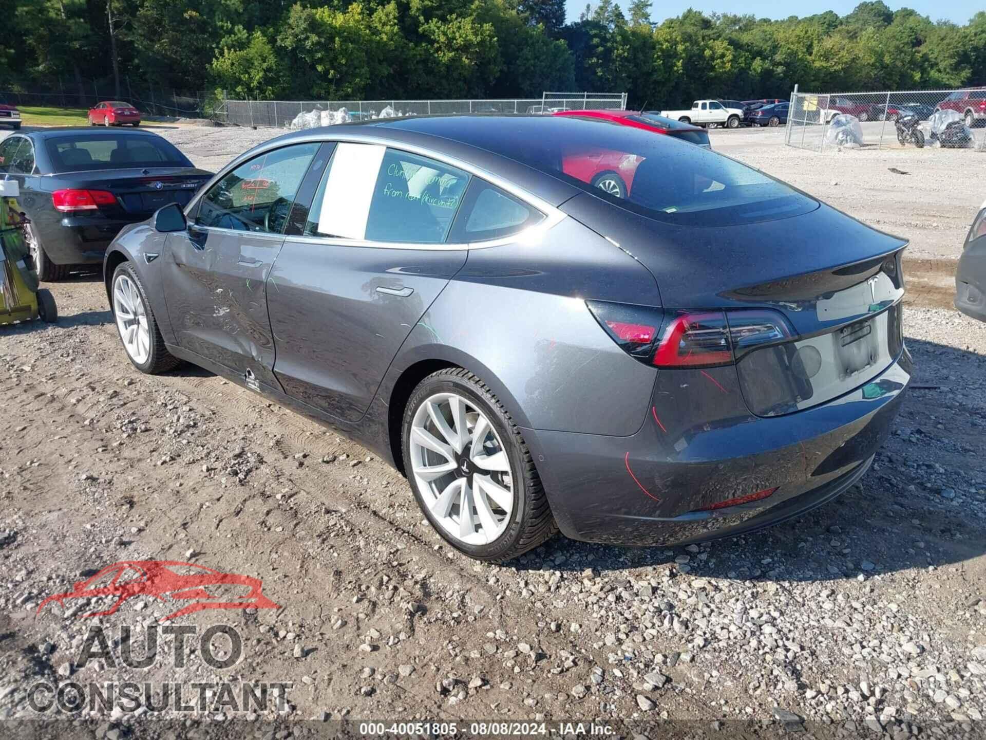 TESLA MODEL 3 2018 - 5YJ3E1EA8JF017718