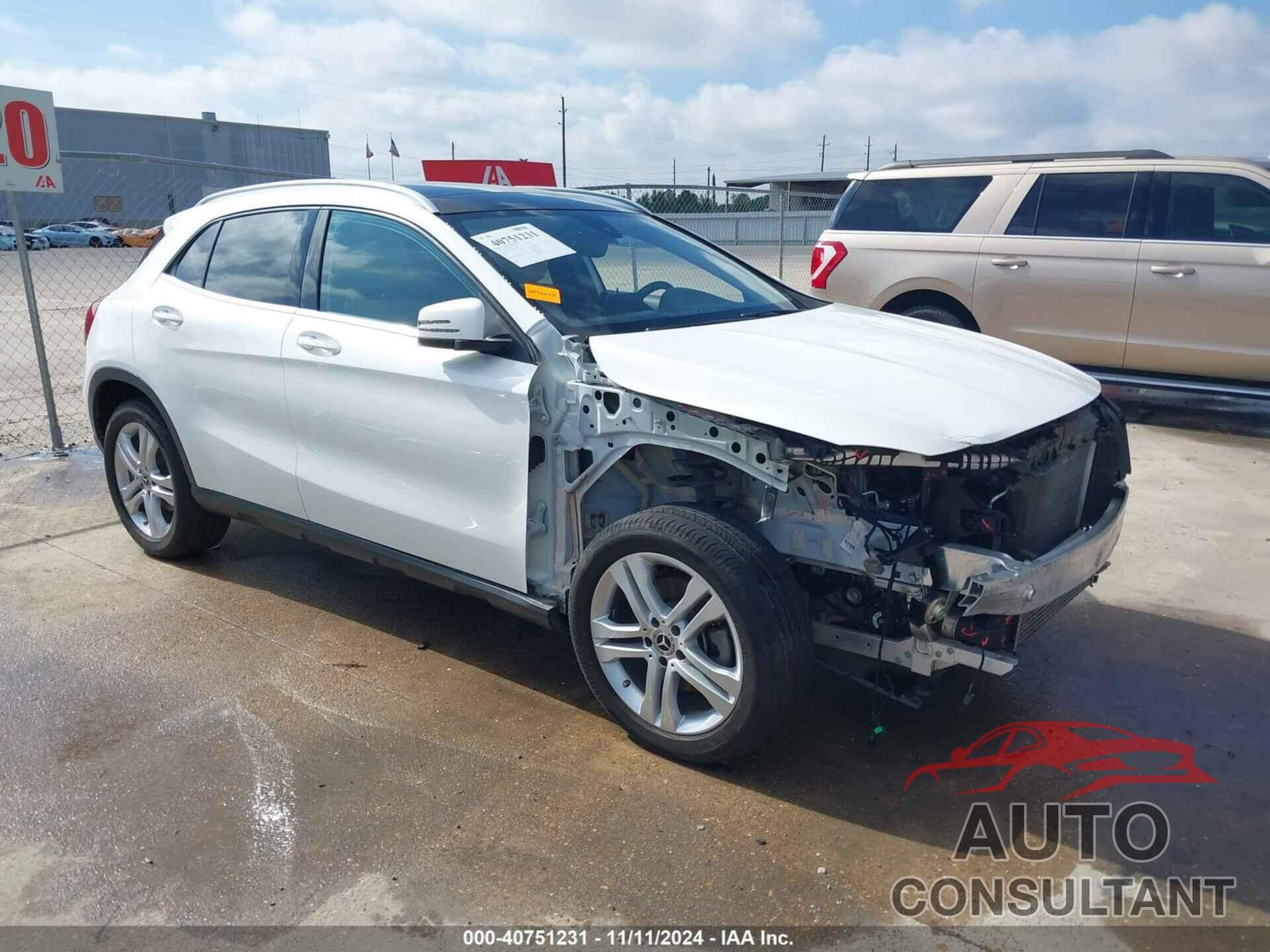 MERCEDES-BENZ GLA 250 2020 - WDCTG4GB8LU028806