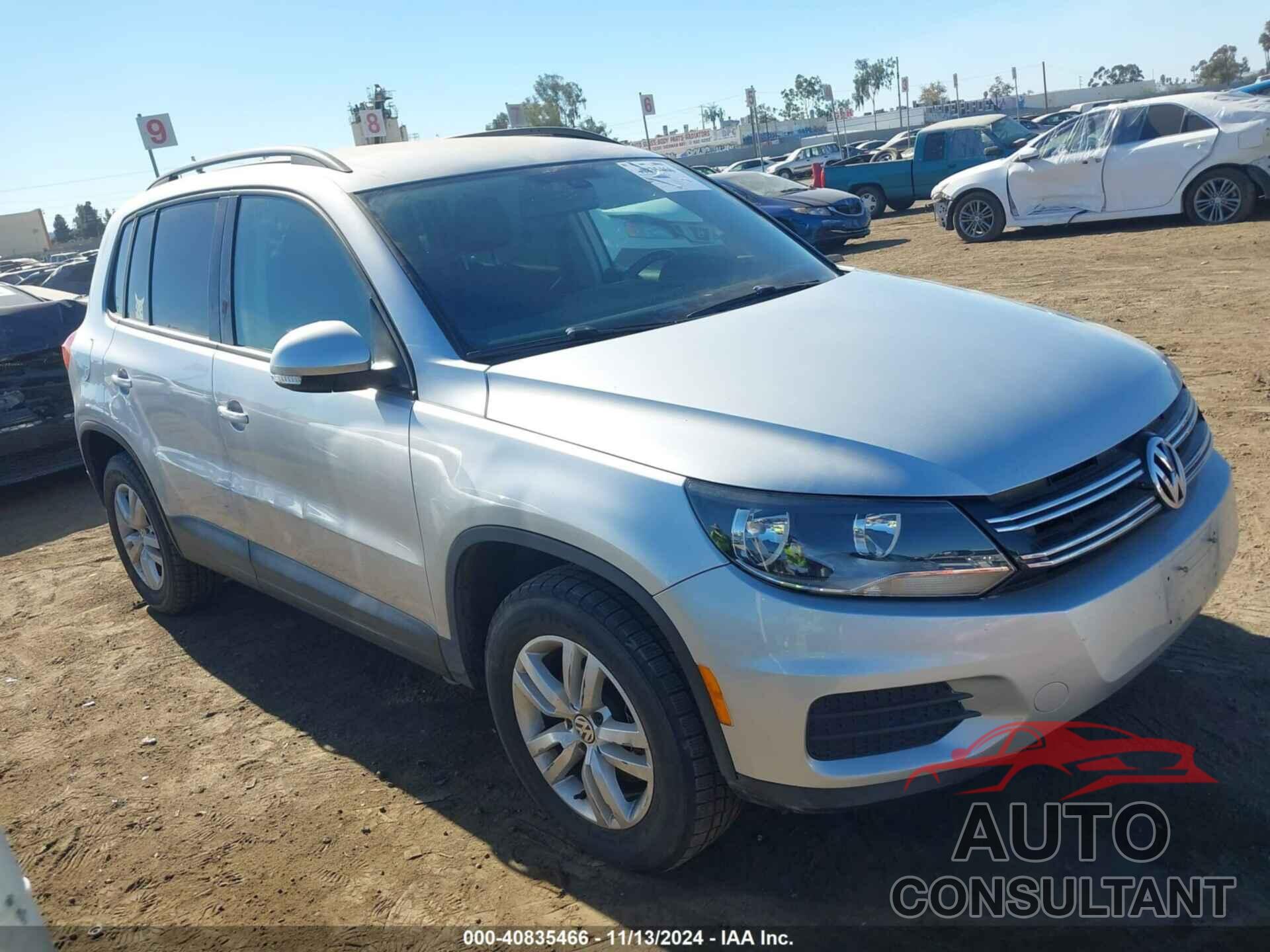 VOLKSWAGEN TIGUAN 2016 - WVGAV7AX1GW600524