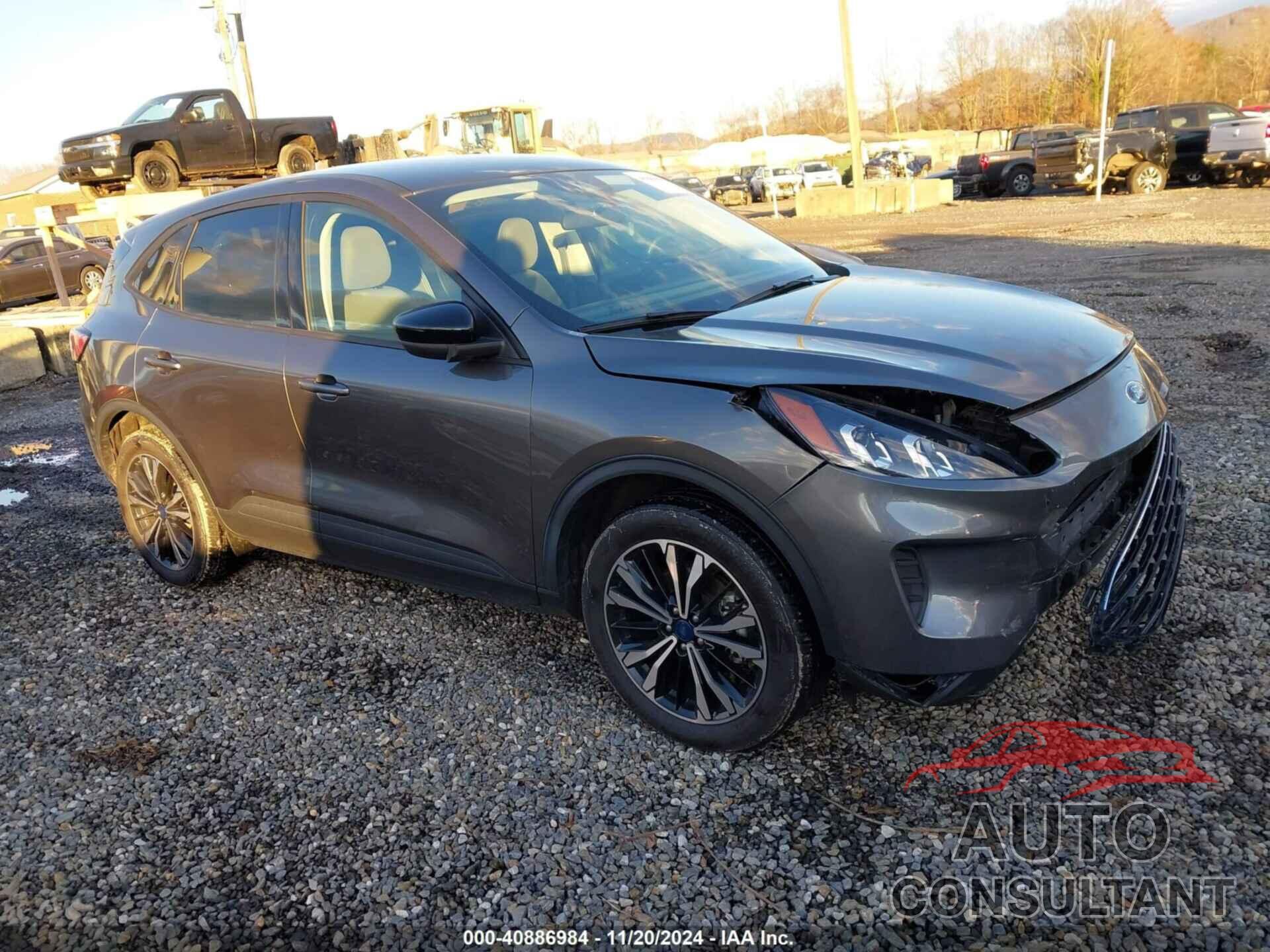 FORD ESCAPE 2022 - 1FMCU9G64NUB94334