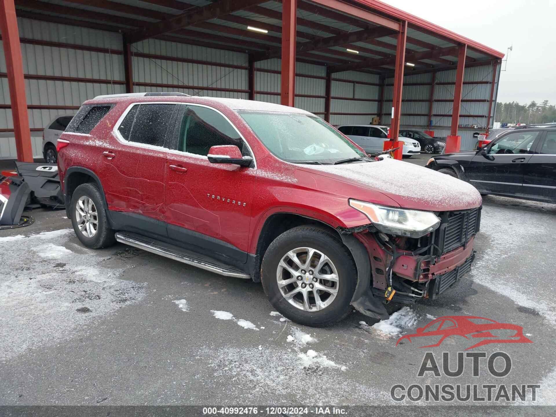 CHEVROLET TRAVERSE 2018 - 1GNERGKW4JJ165039