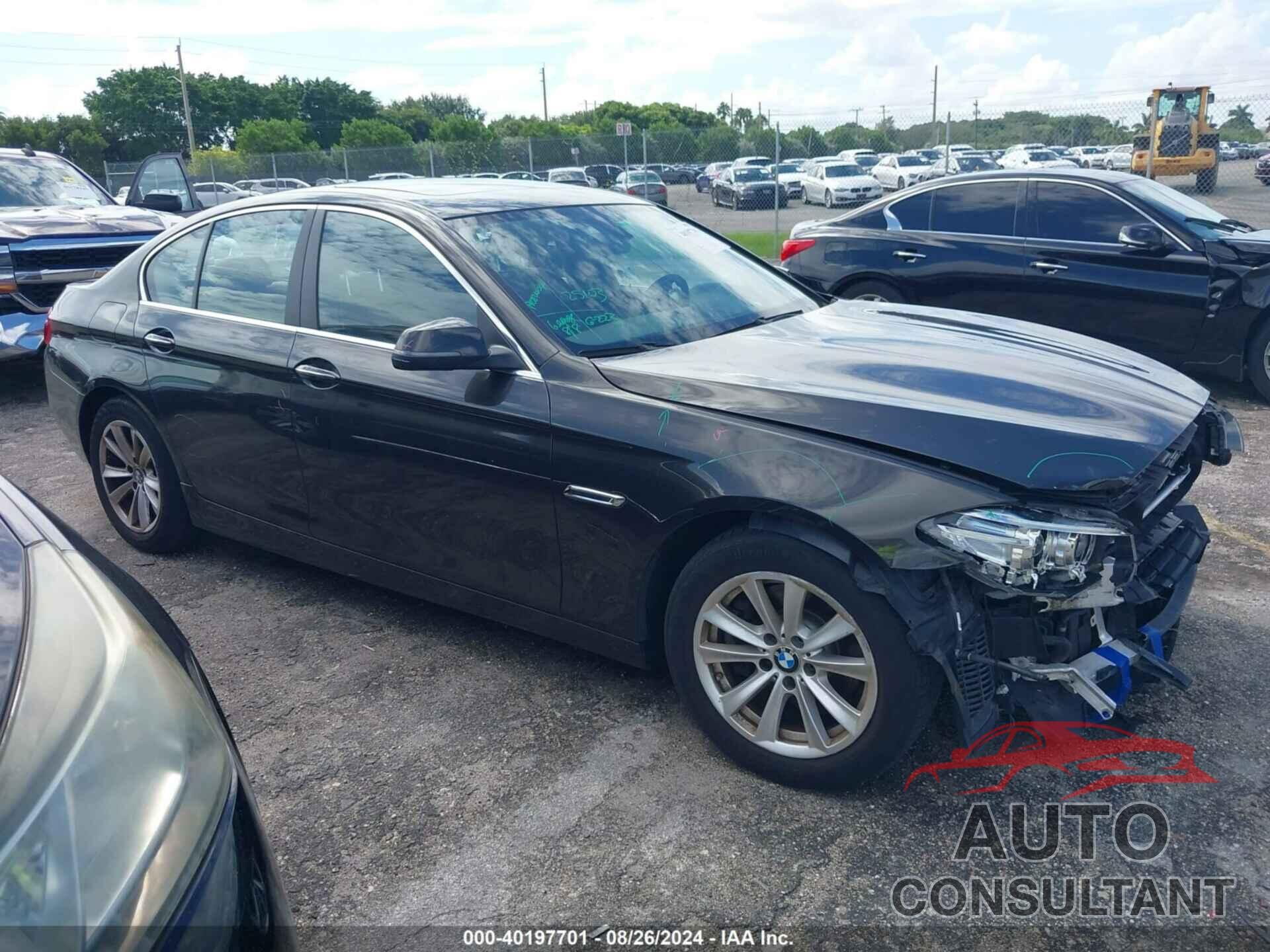 BMW 528I 2016 - WBA5A7C51GG147896