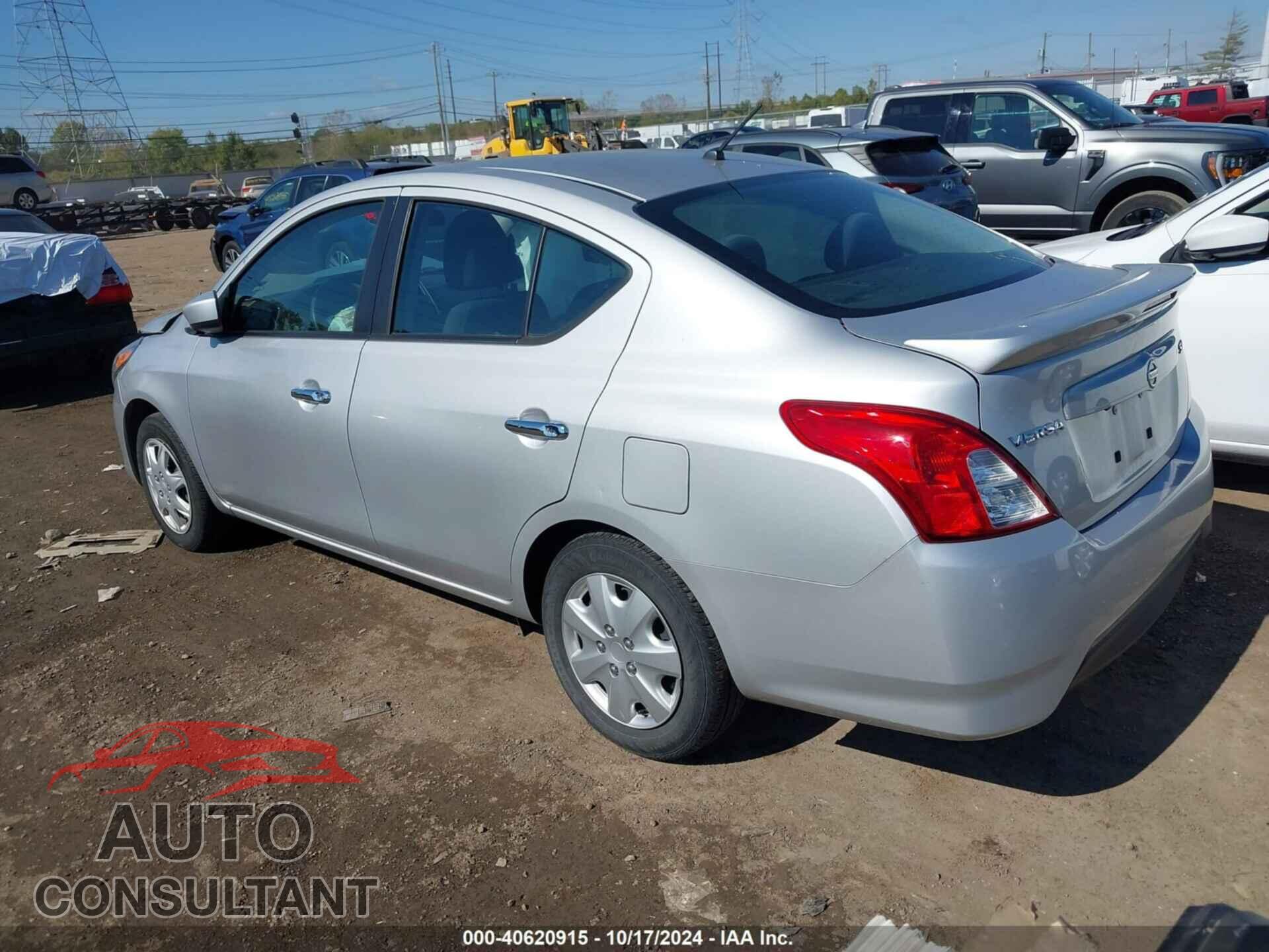 NISSAN VERSA 2019 - 3N1CN7AP3KL851415
