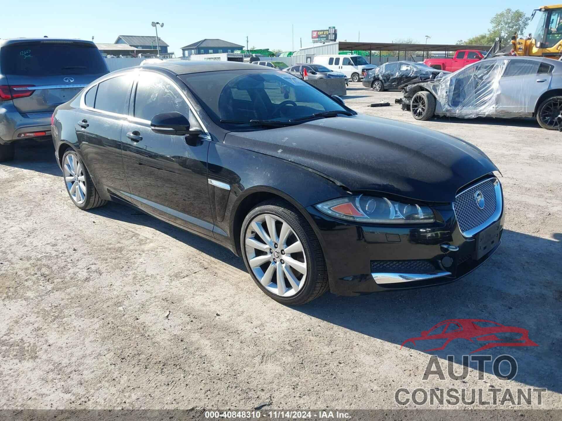 JAGUAR XF 2013 - SAJWJ0EF5D8S81533