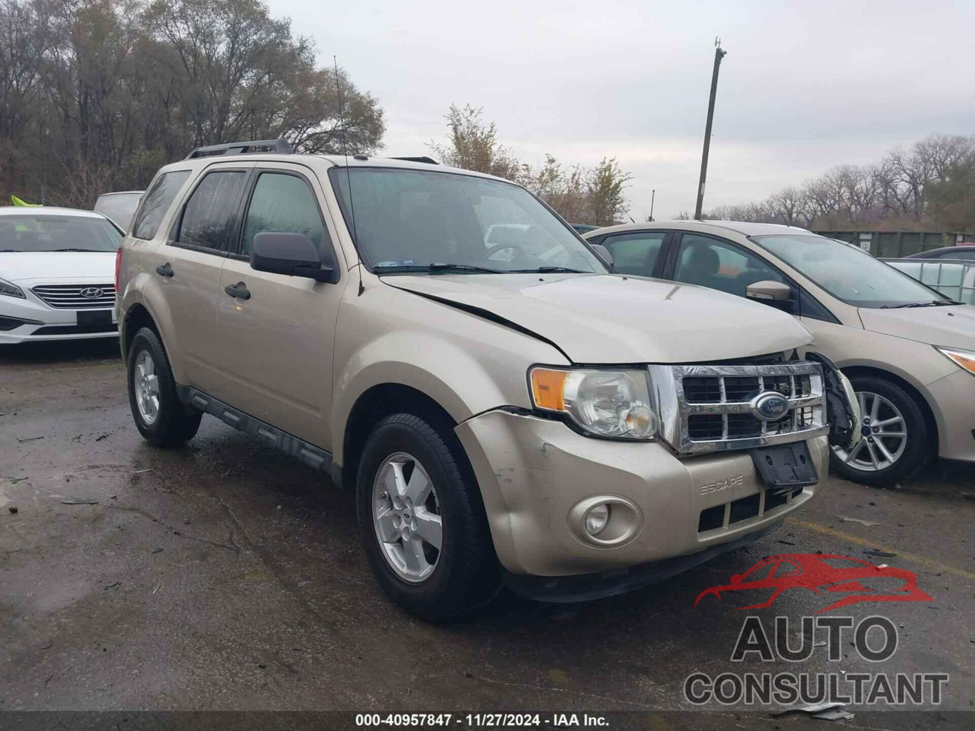 FORD ESCAPE 2010 - 1FMCU0DG2AKA36086