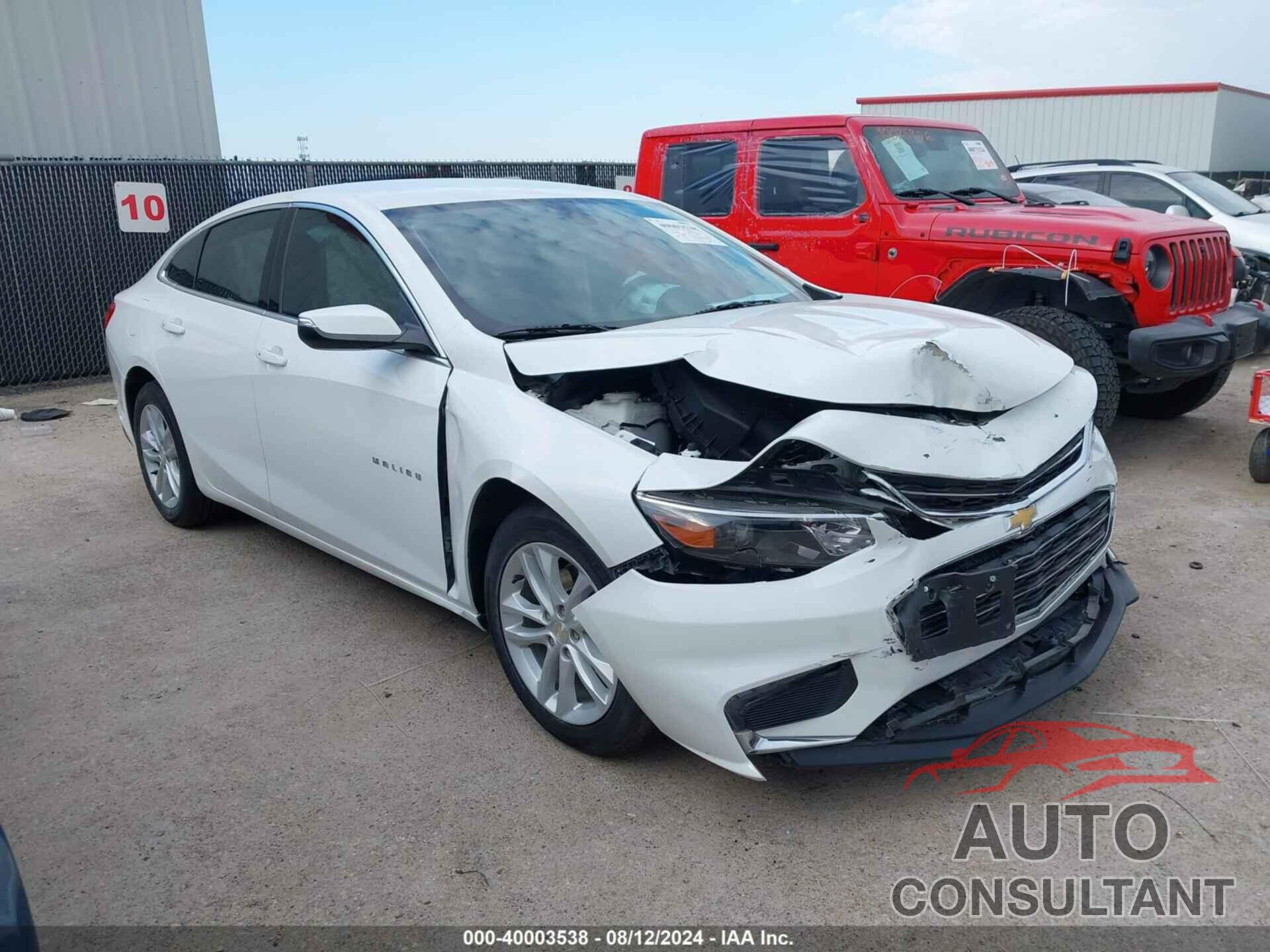 CHEVROLET MALIBU 2018 - 1G1ZD5ST1JF254582
