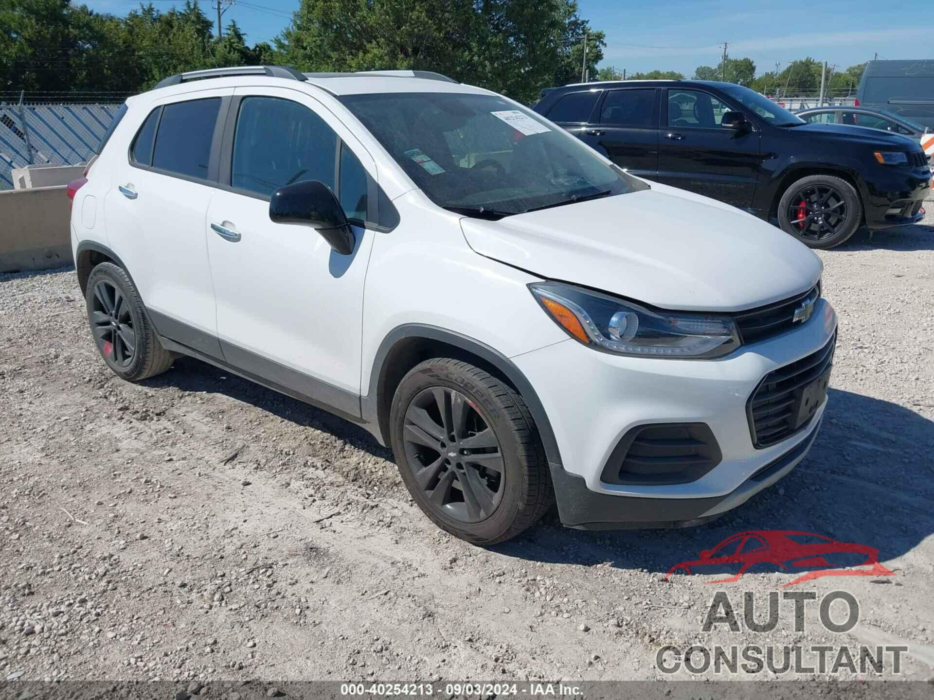 CHEVROLET TRAX 2018 - 3GNCJLSB2JL294135