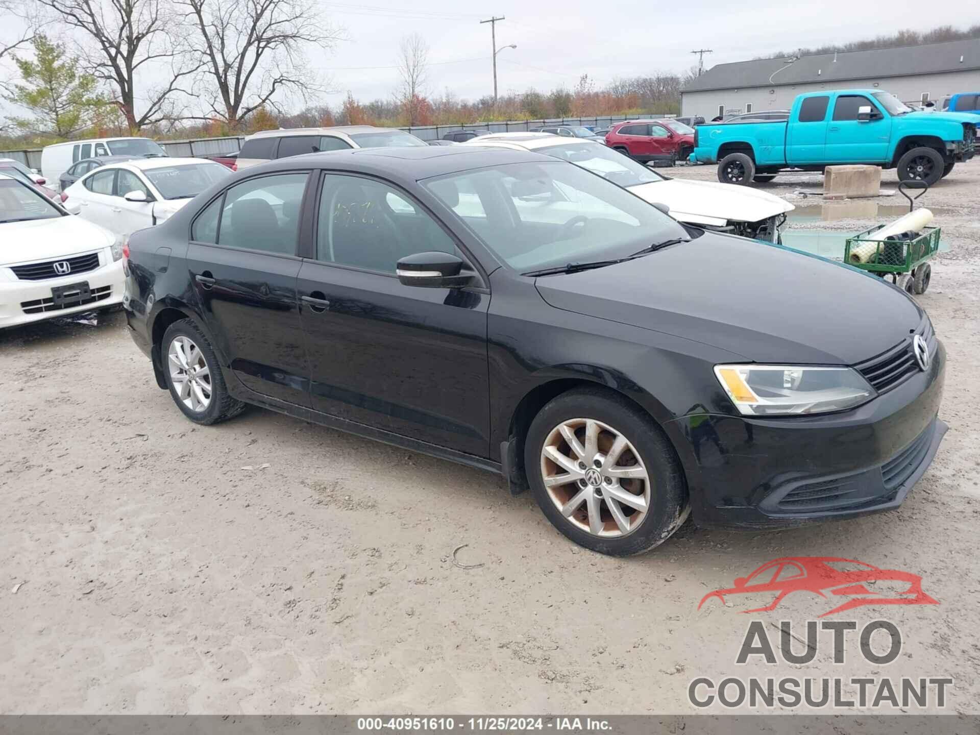 VOLKSWAGEN JETTA 2011 - 3VWDZ7AJ5BM390209