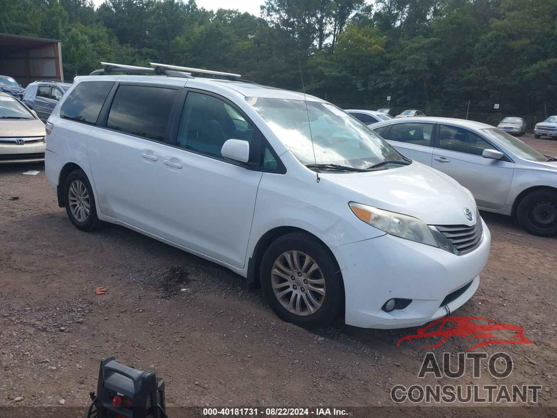 TOYOTA SIENNA 2014 - 5TDYK3DC0ES480824