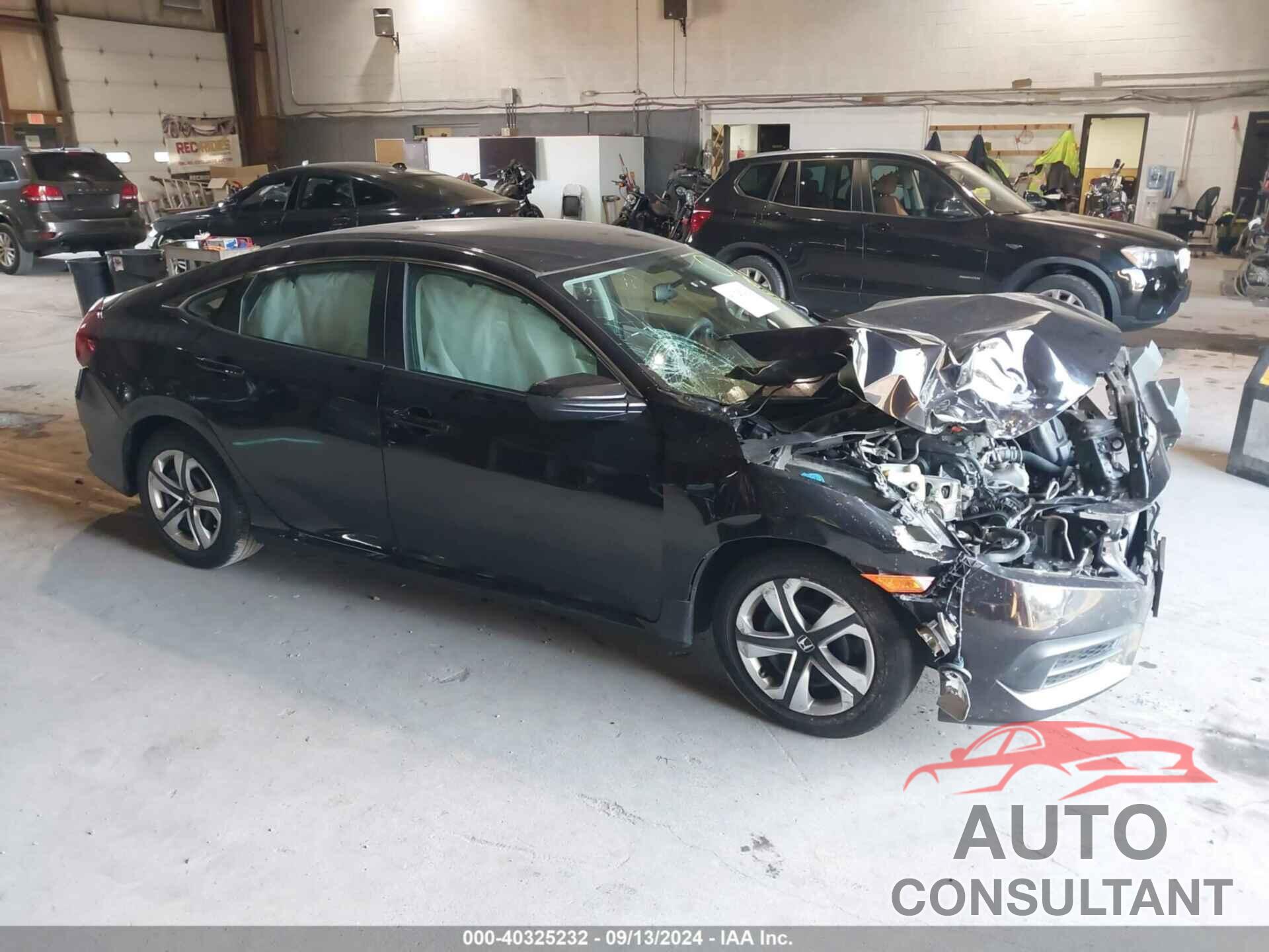 HONDA CIVIC 2018 - 2HGFC2F58JH528934