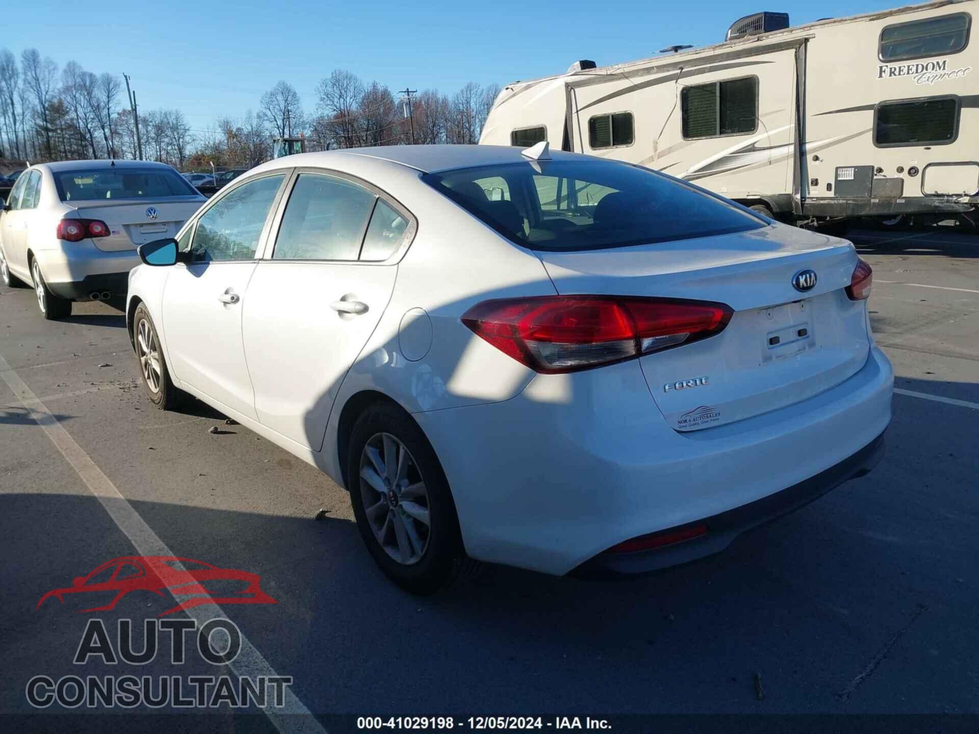 KIA FORTE 2017 - 3KPFL4A71HE129209