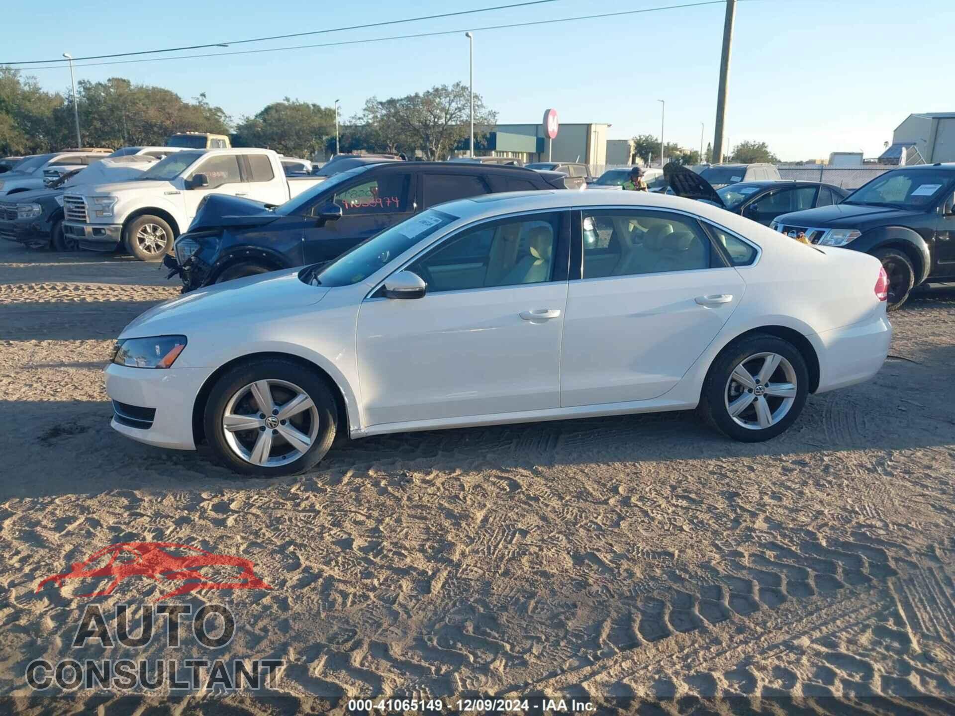 VOLKSWAGEN PASSAT 2012 - 1VWBP7A31CC094685