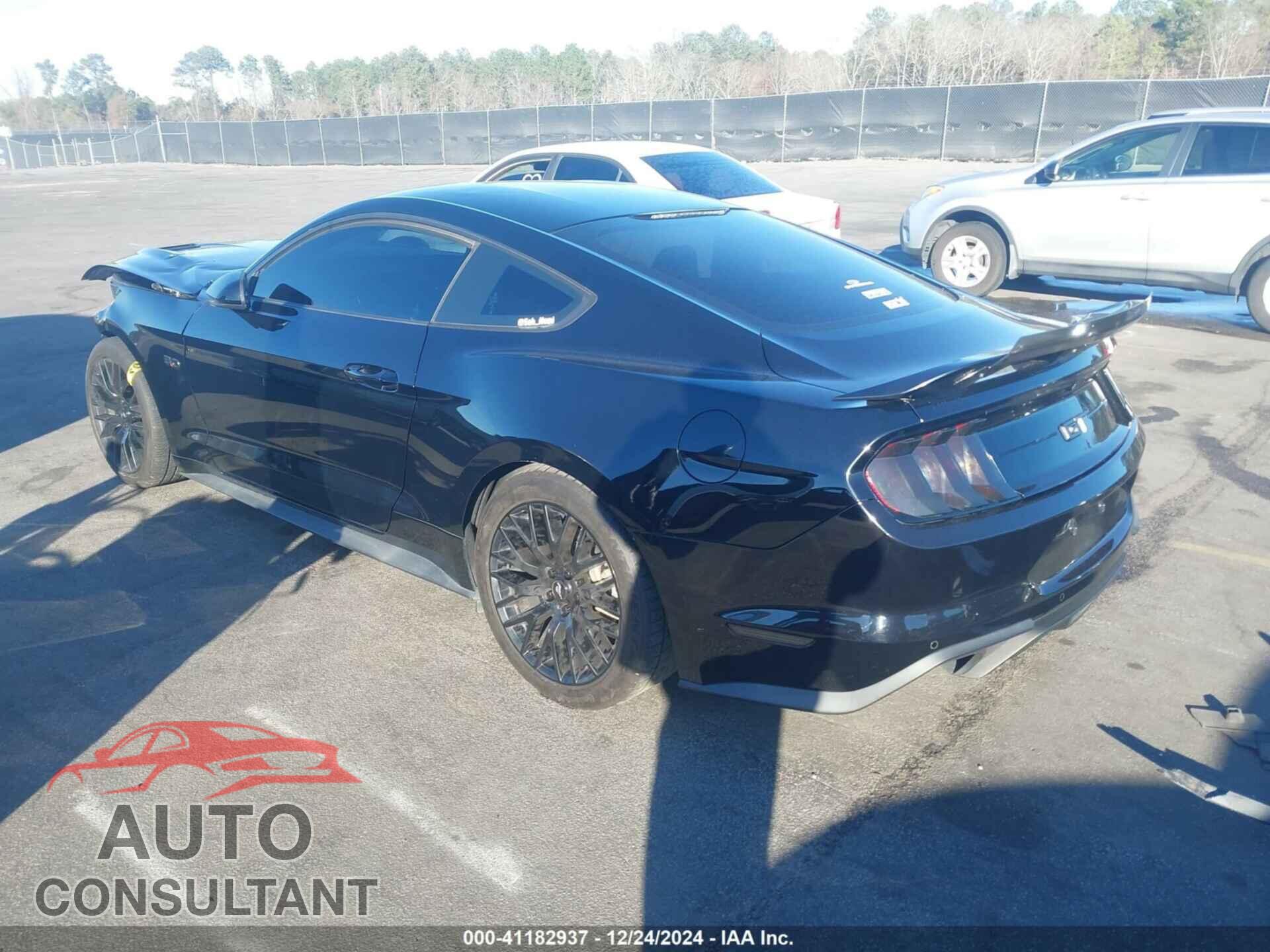 FORD MUSTANG 2018 - 1FA6P8CF9J5120555