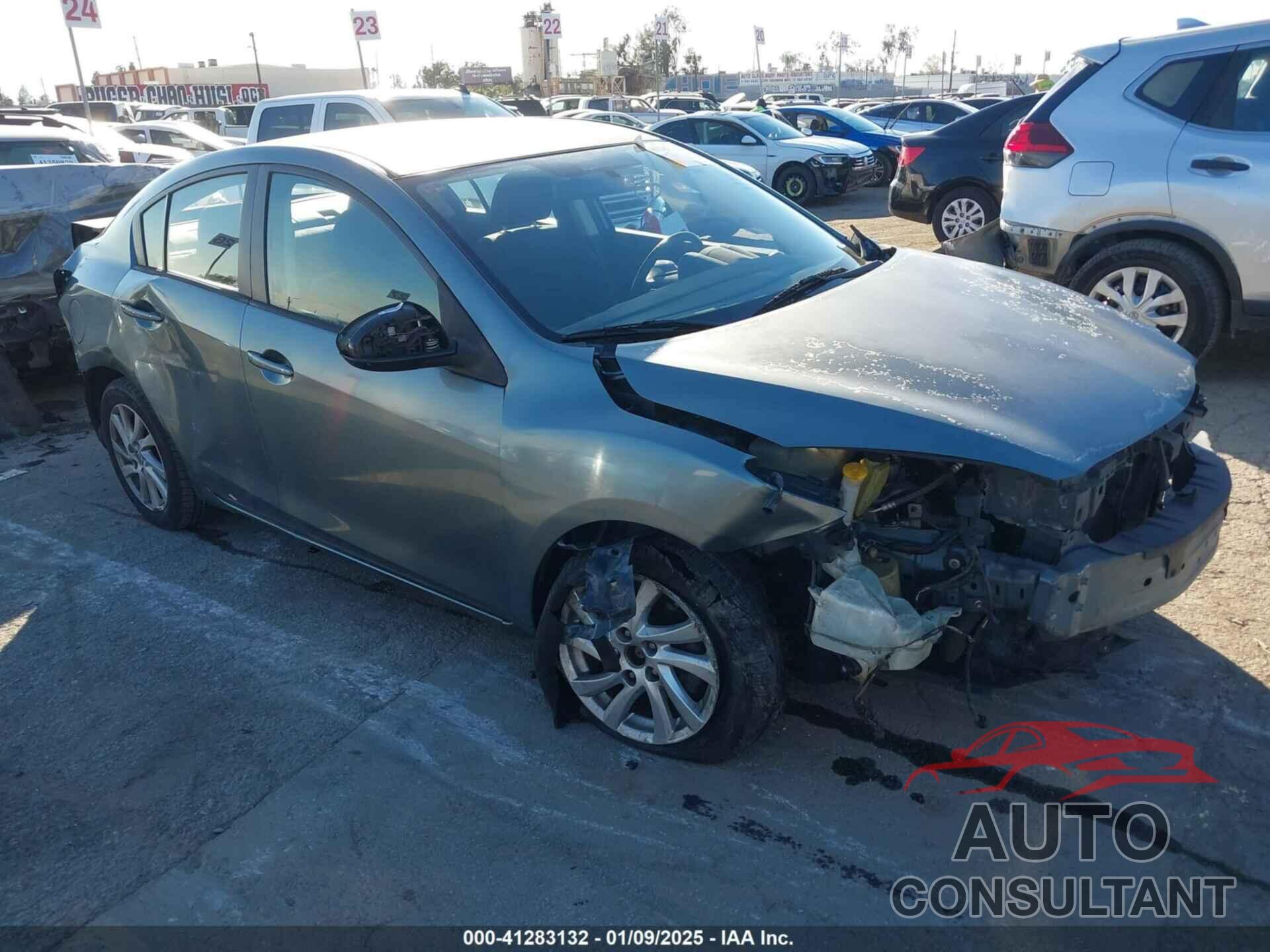 MAZDA MAZDA3 2012 - JM1BL1V8XC1557050