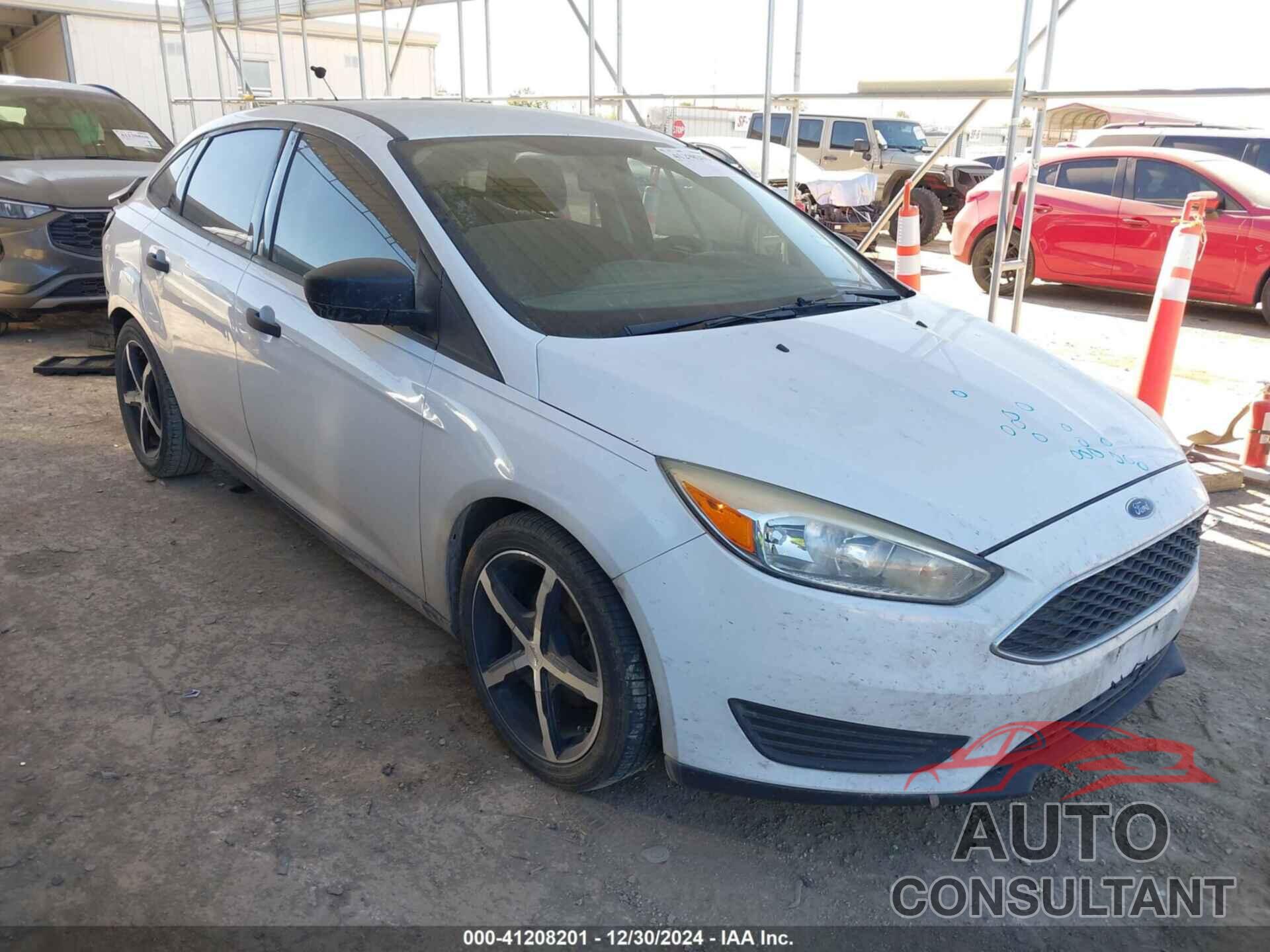 FORD FOCUS 2018 - 1FADP3E26JL311964