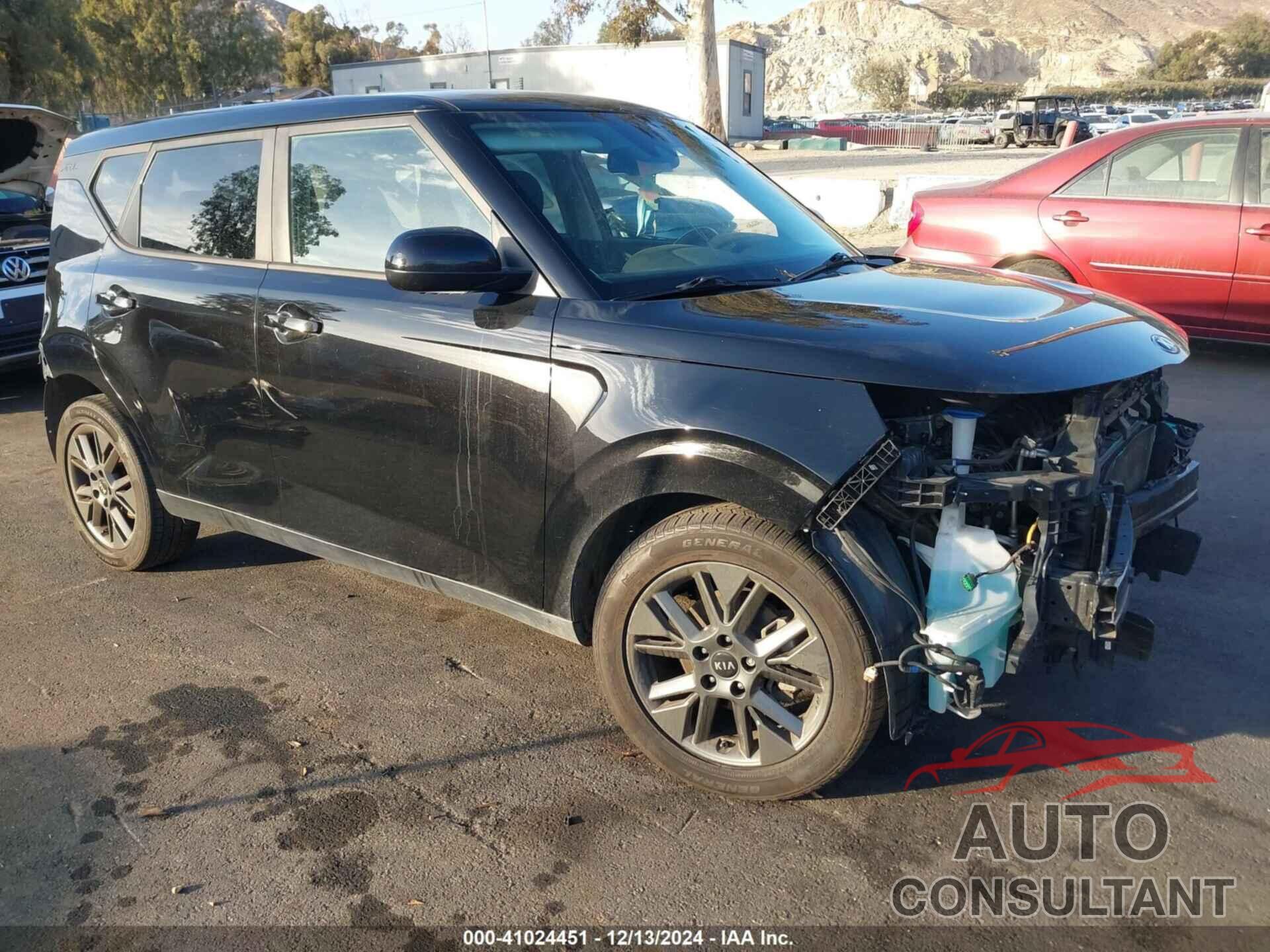 KIA SOUL 2020 - KNDJ33AU3L7124211