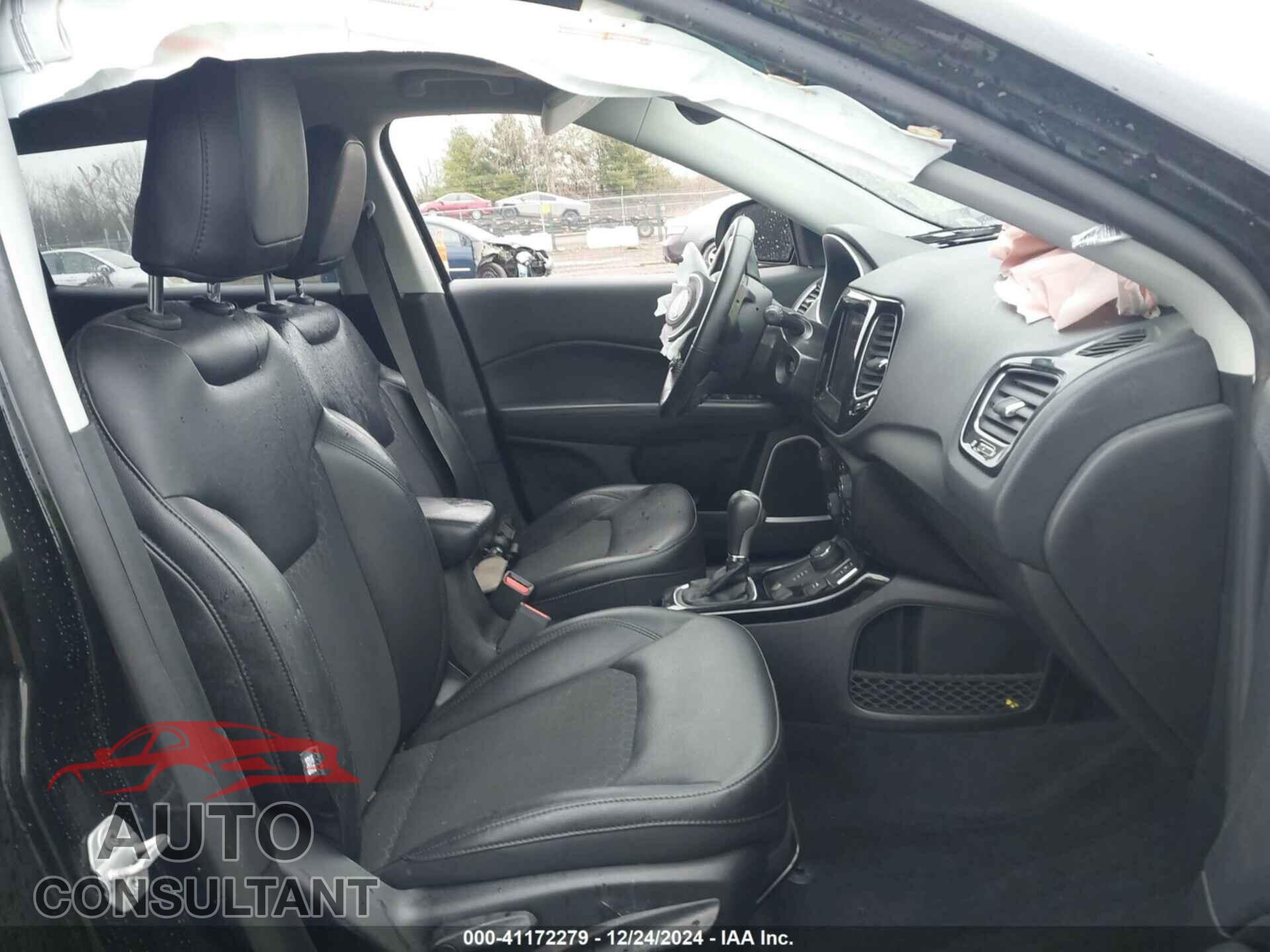 JEEP COMPASS 2019 - 3C4NJDBBXKT647441