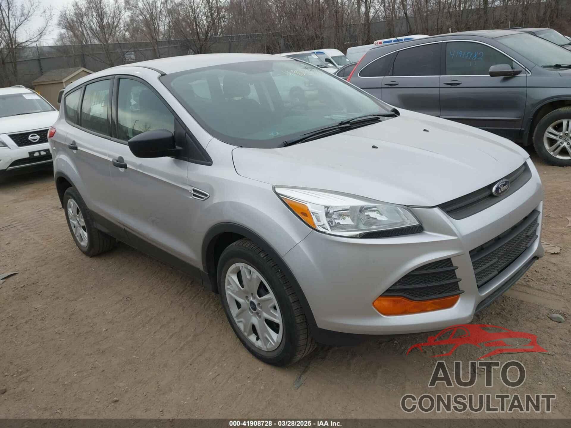 FORD ESCAPE 2016 - 1FMCU0F77GUC79211