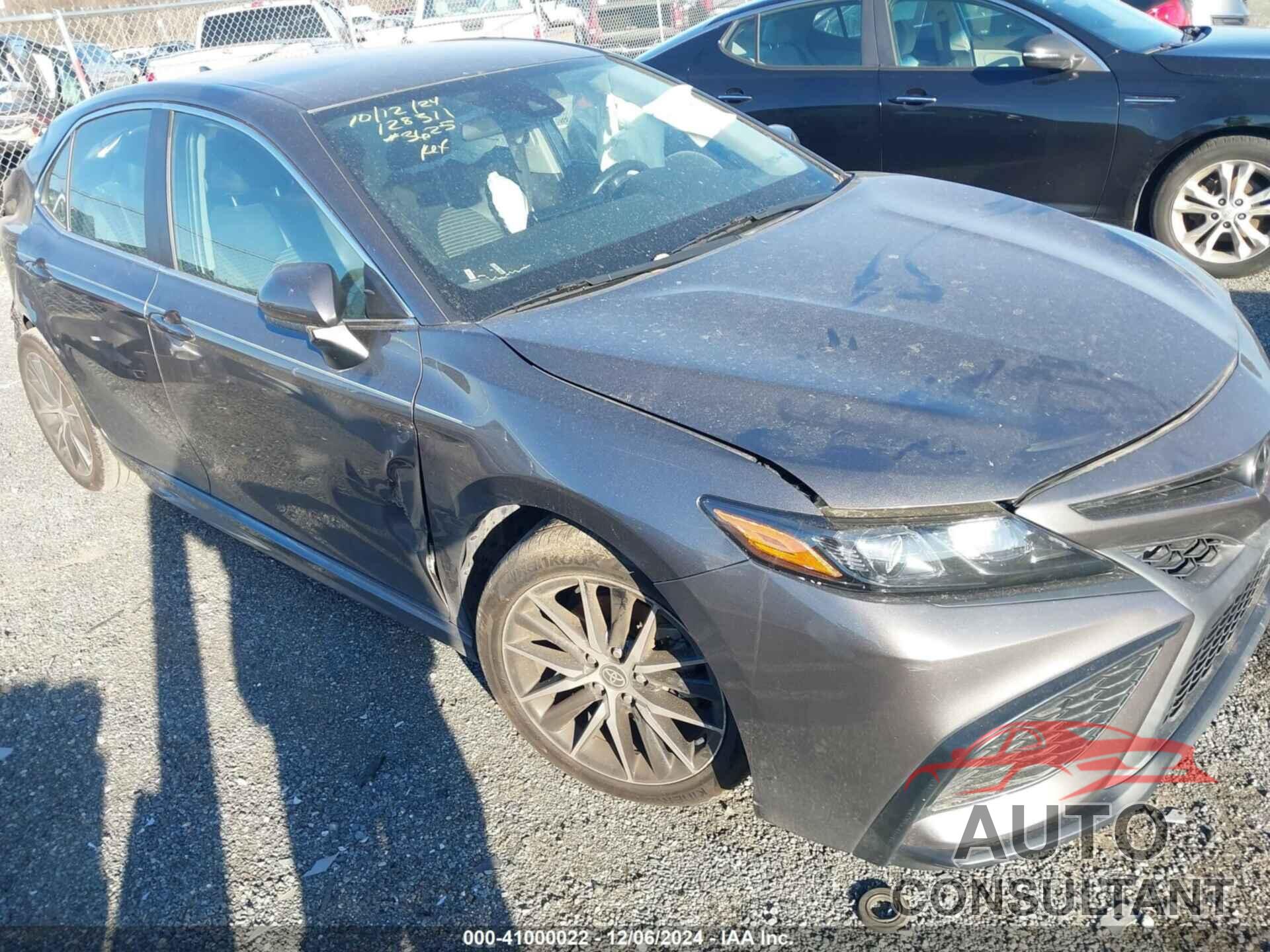 TOYOTA CAMRY 2021 - 4T1G11AK2MU485544