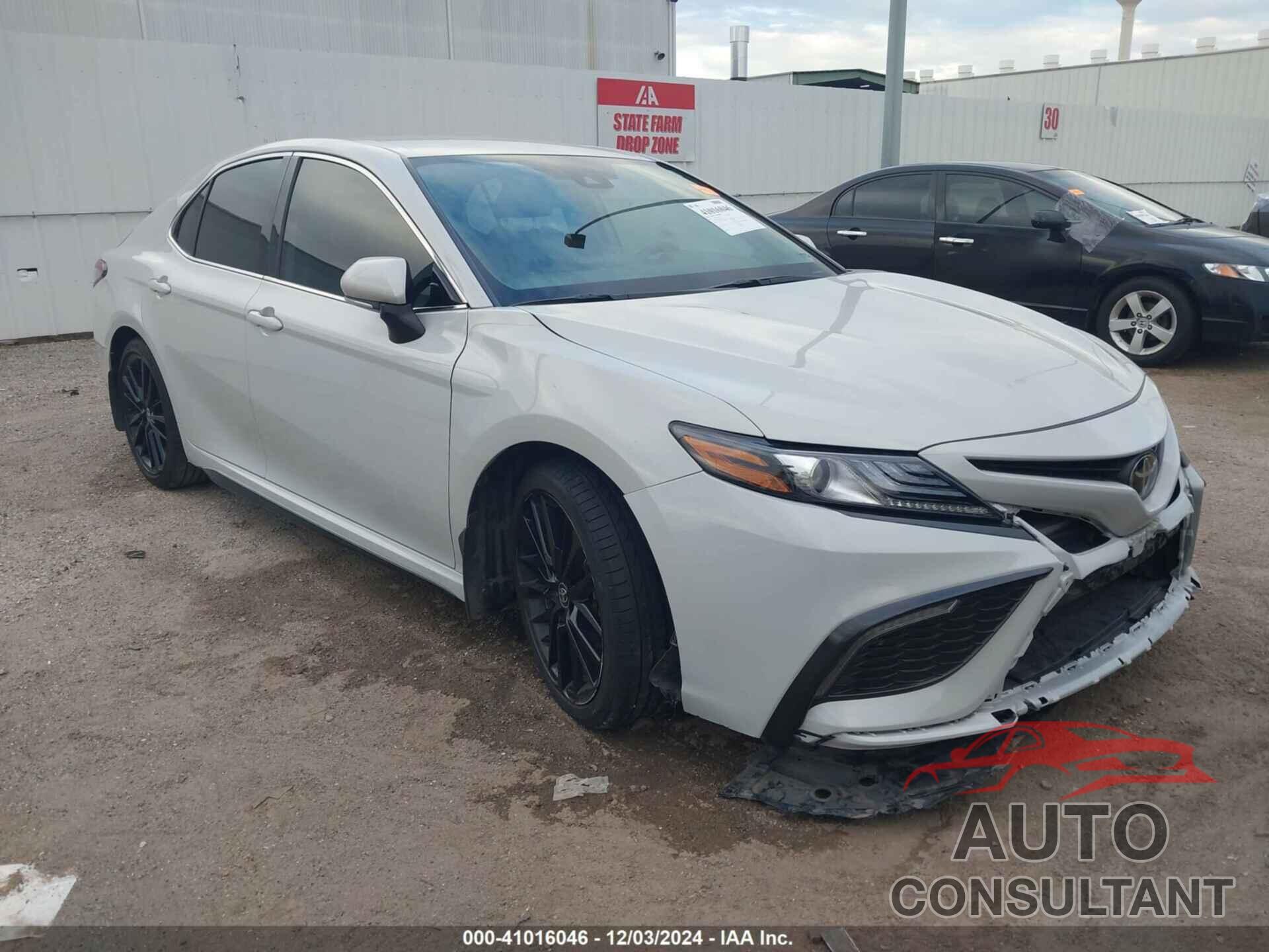 TOYOTA CAMRY 2024 - 4T1K61AK0RU202075