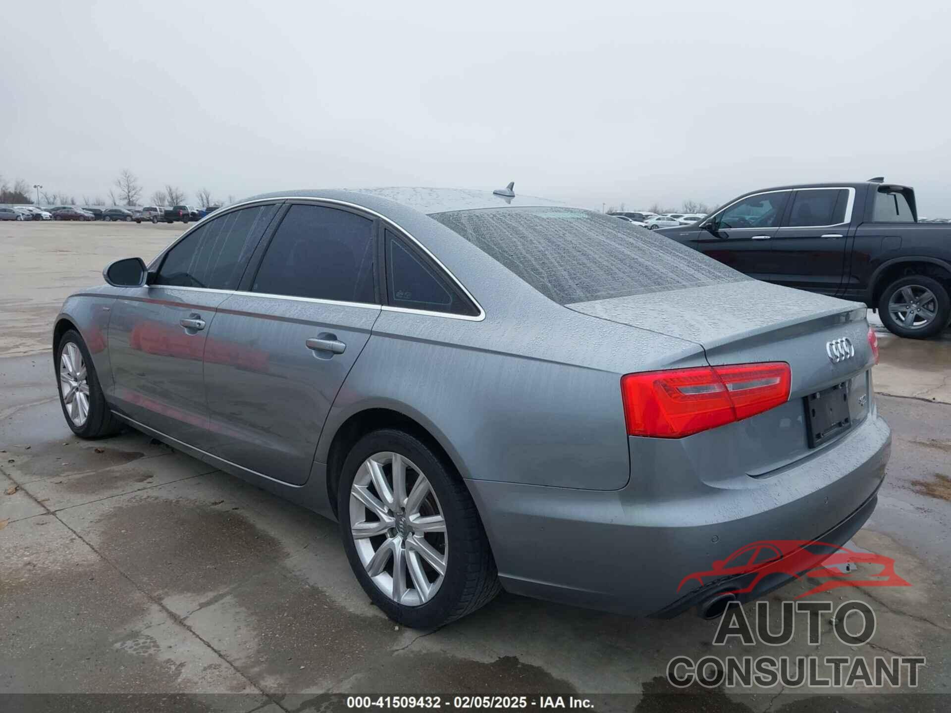 AUDI A6 2013 - WAUGGAFC4DN089255