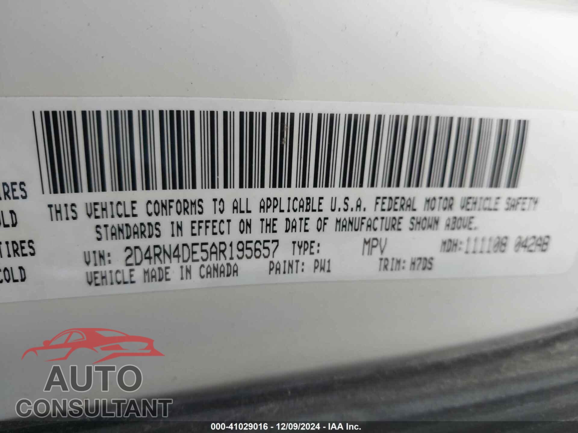 DODGE GRAND CARAVAN 2010 - 2D4RN4DE5AR195657