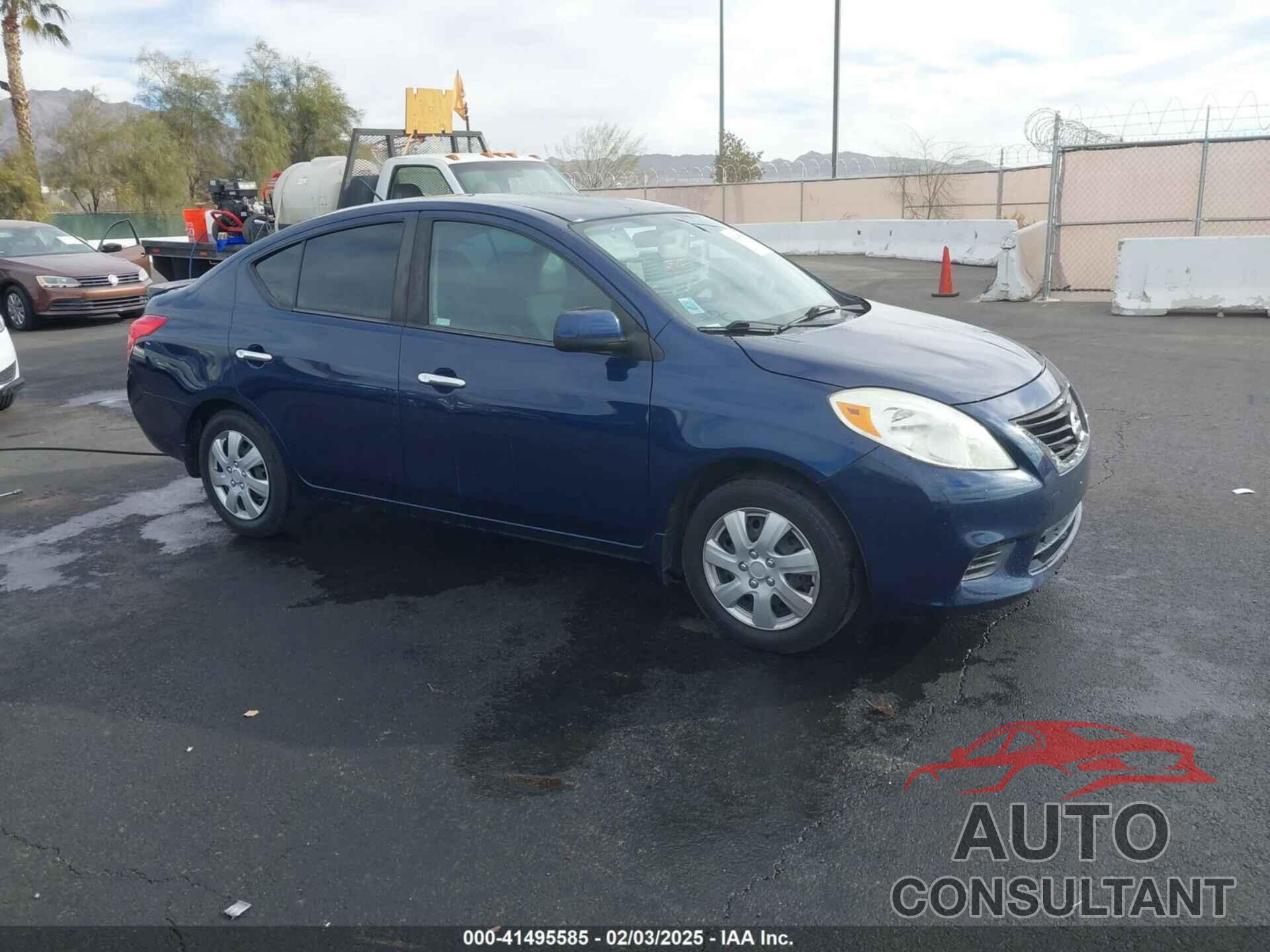 NISSAN VERSA 2013 - 3N1CN7AP4DL880568