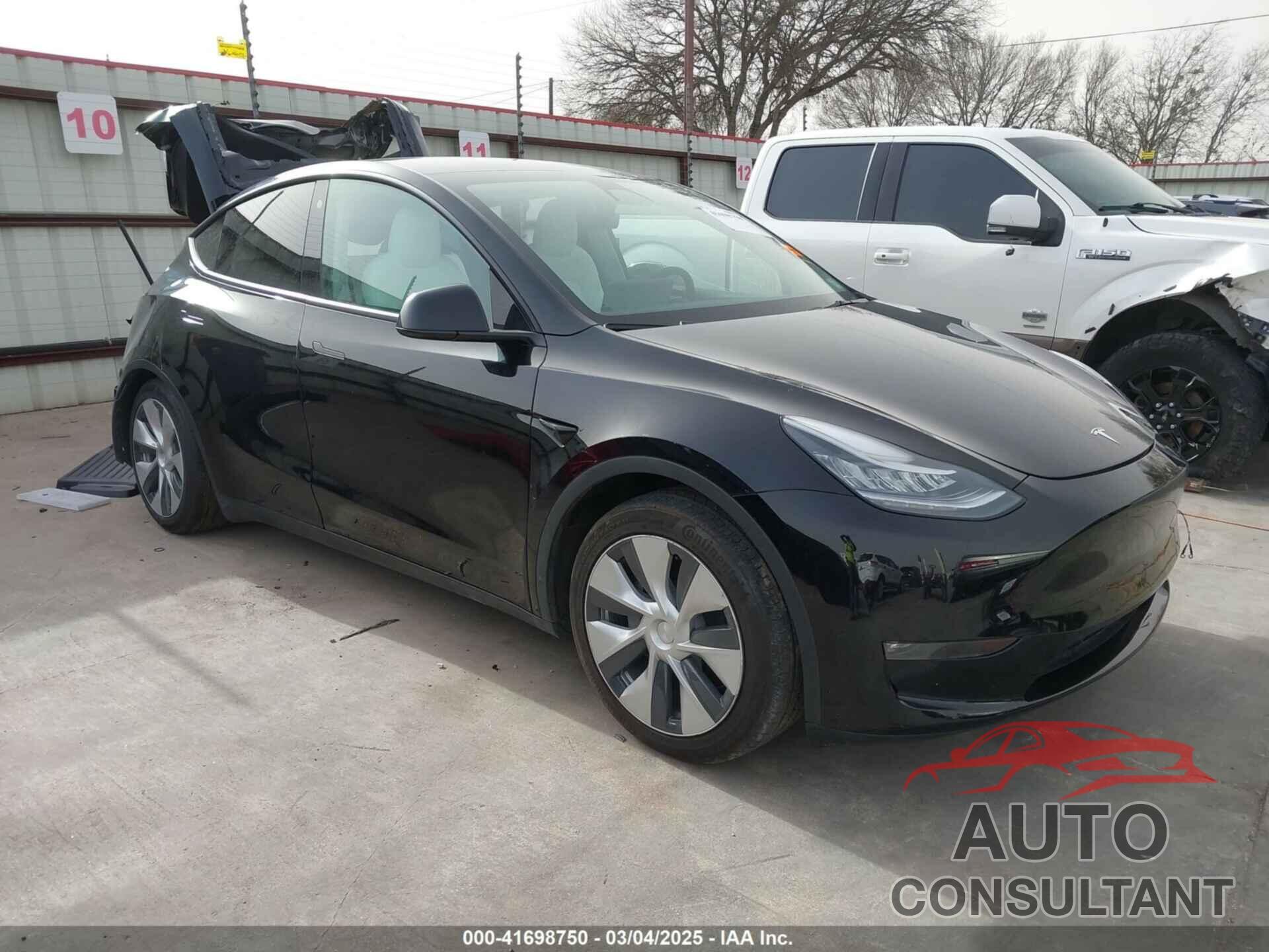 TESLA MODEL Y 2022 - 7SAYGAEE5NF428327