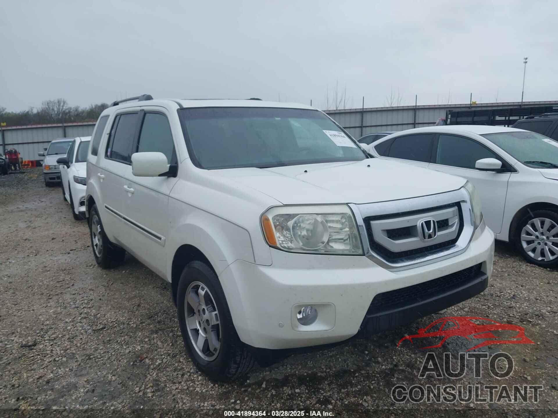 HONDA PILOT 2011 - 5FNYF3H90BB010134
