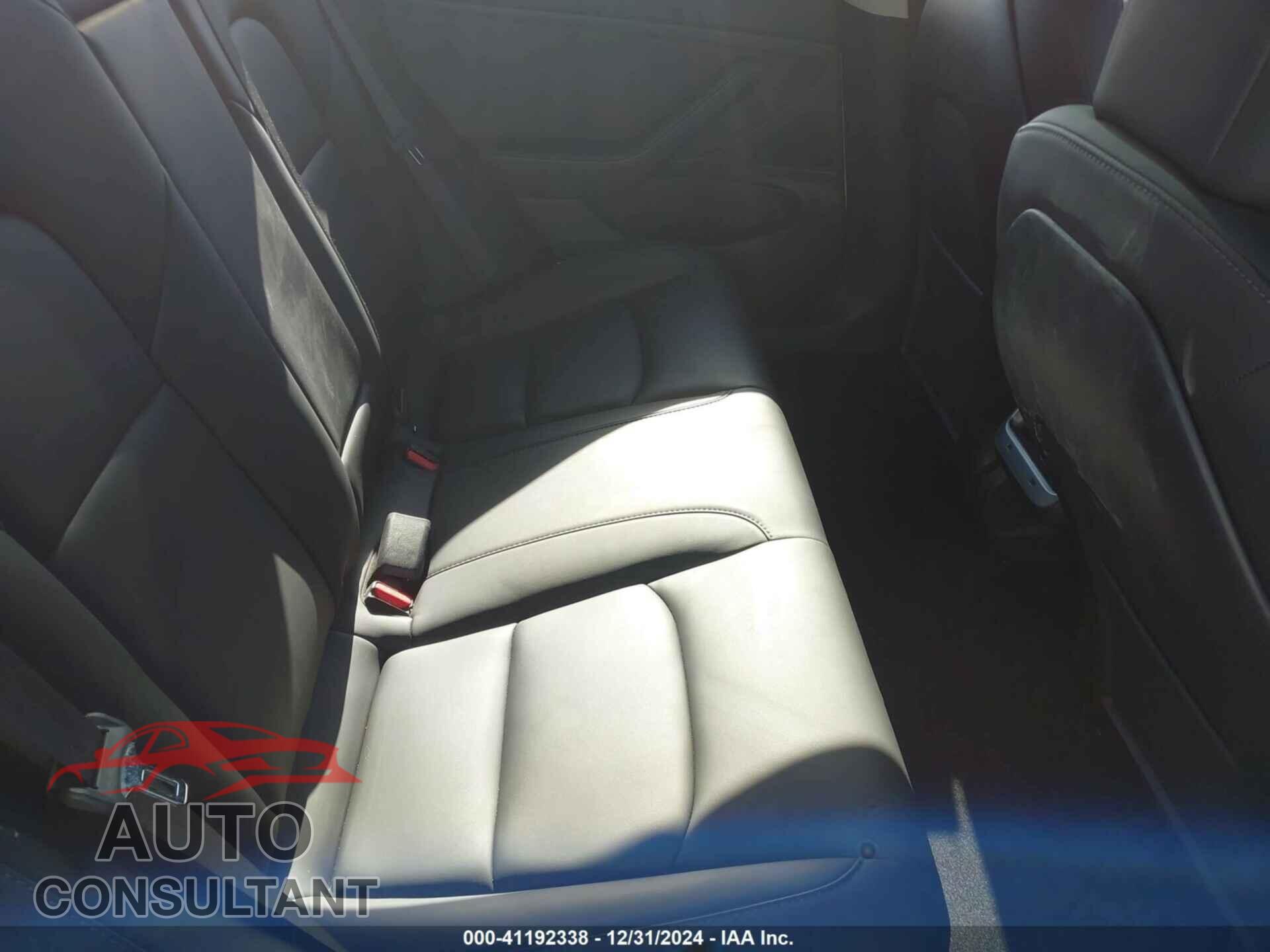 TESLA MODEL 3 2019 - 5YJ3E1EAXKF326608