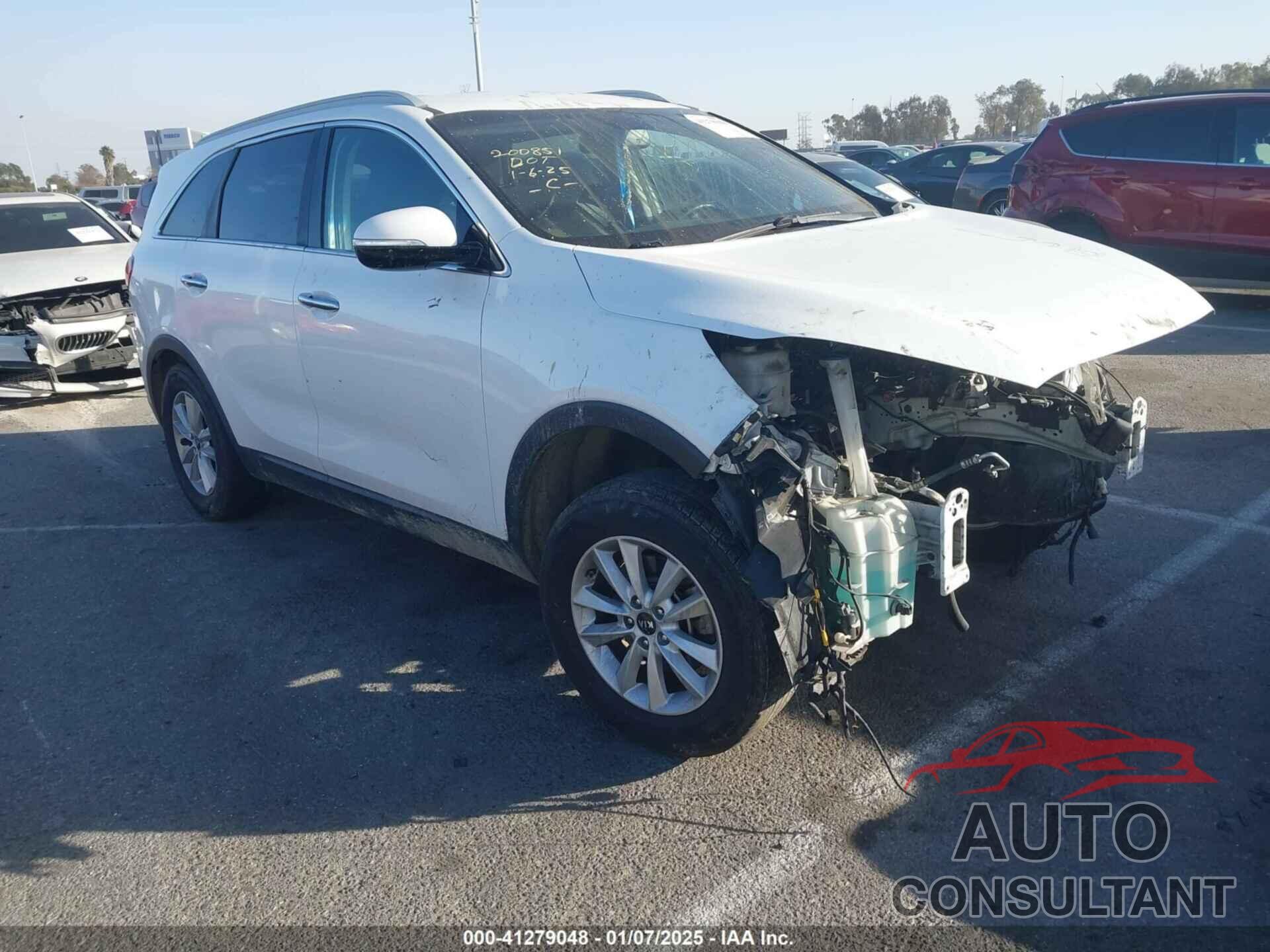 KIA SORENTO 2019 - 5XYPG4A57KG532483