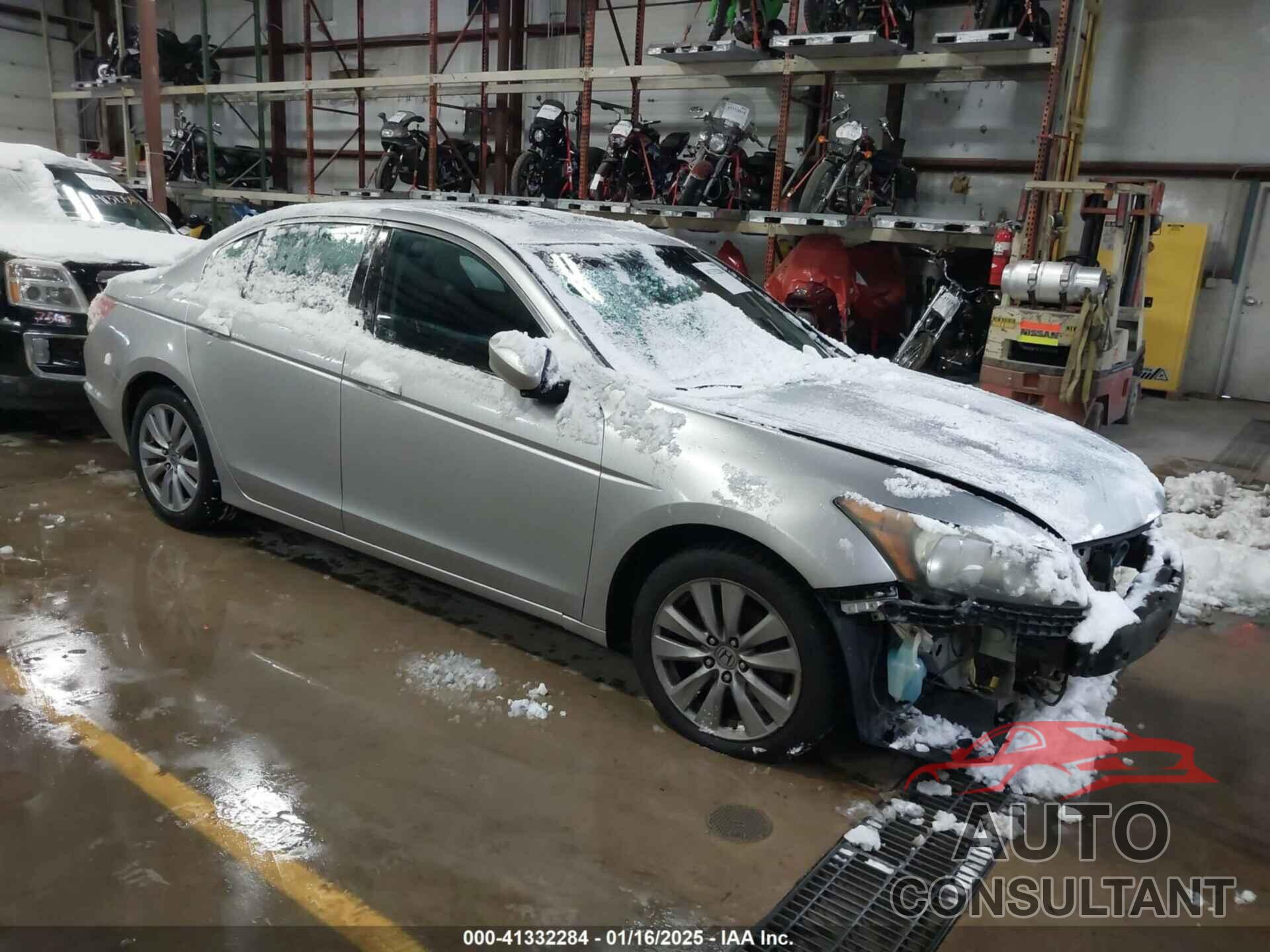 HONDA ACCORD 2011 - 1HGCP2F82BA027054