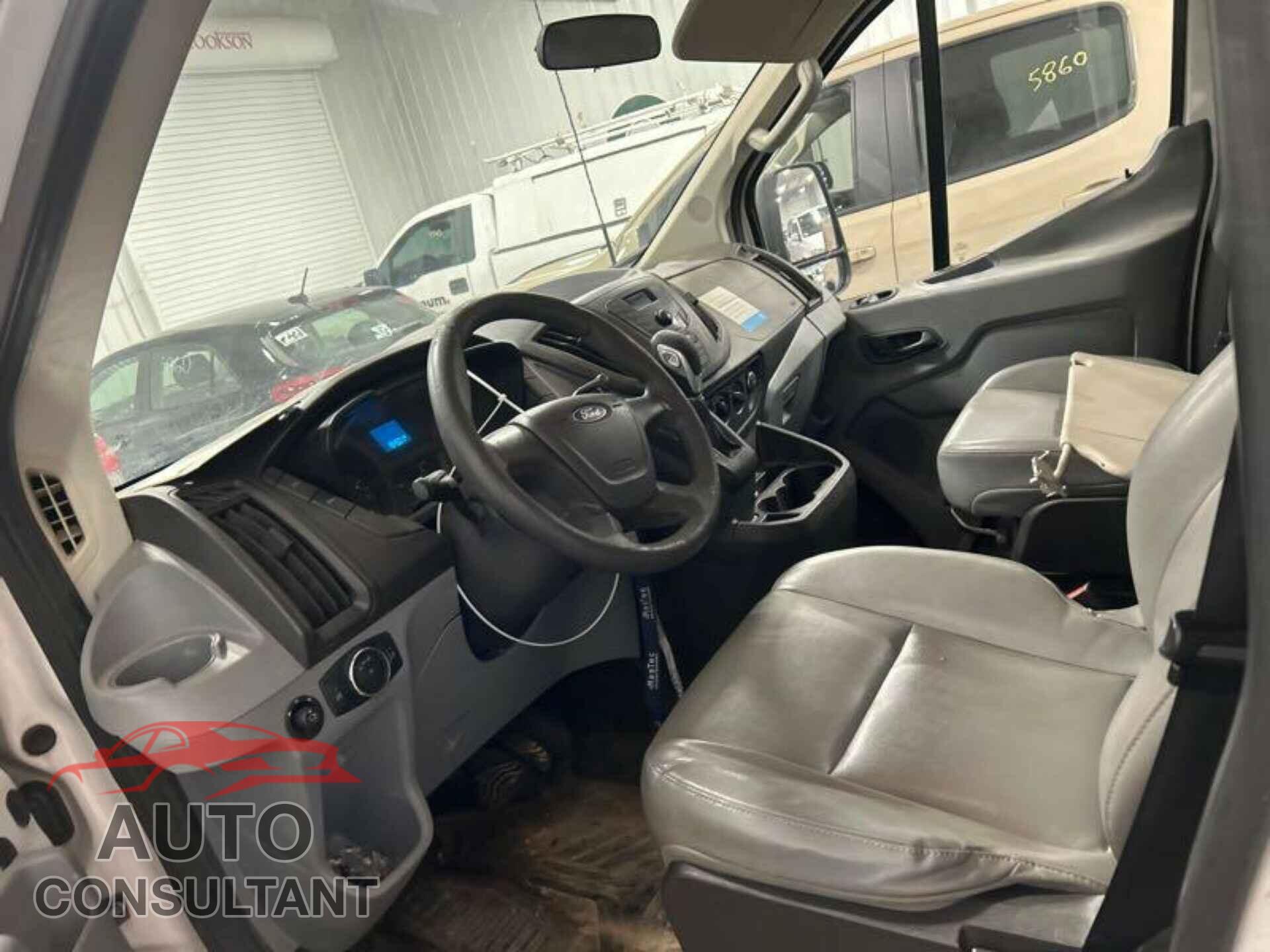 FORD TRANSIT 2015 - 1FTNE1YM4FKB00989