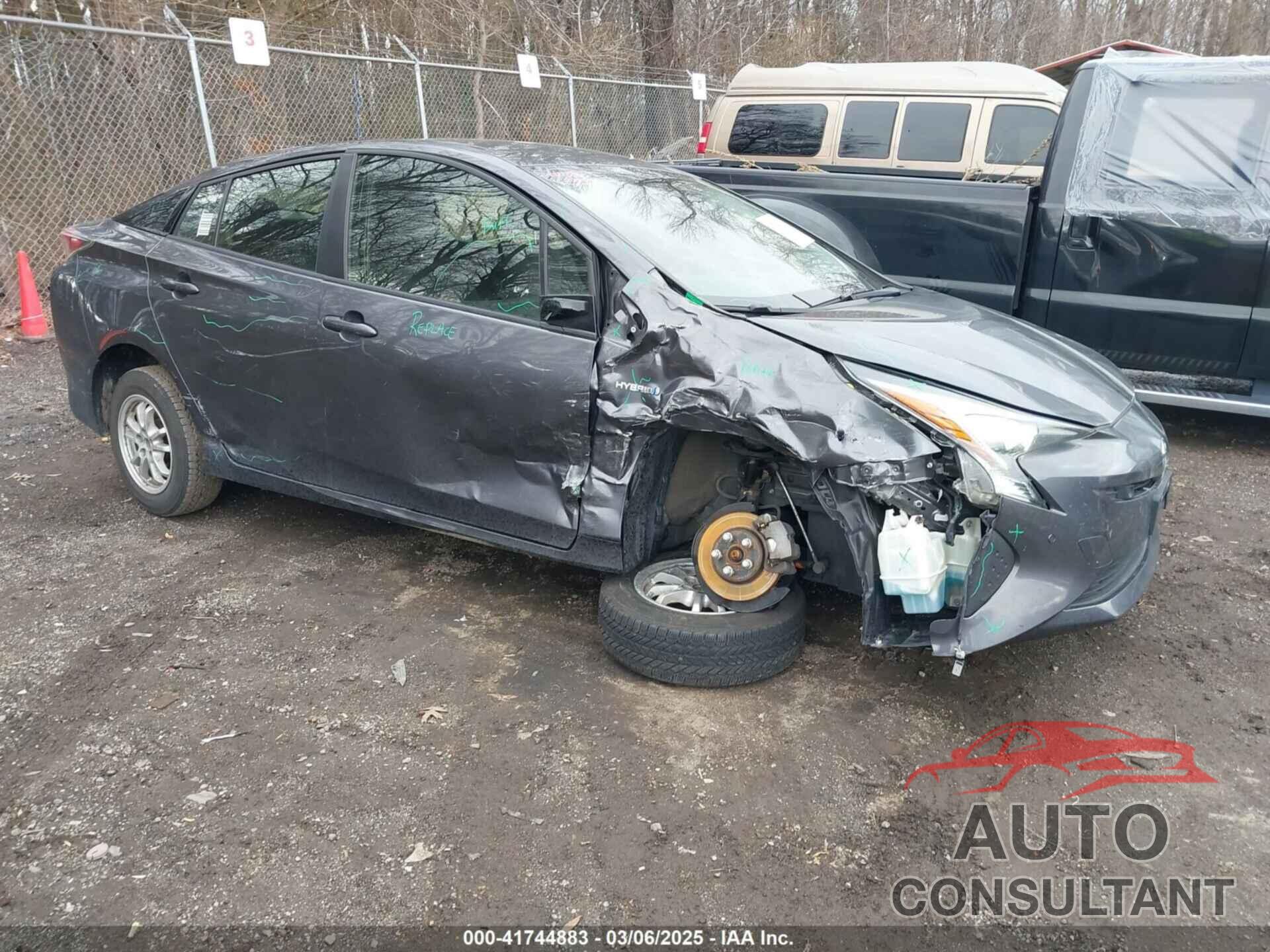 TOYOTA PRIUS 2018 - JTDKBRFU7J3065008