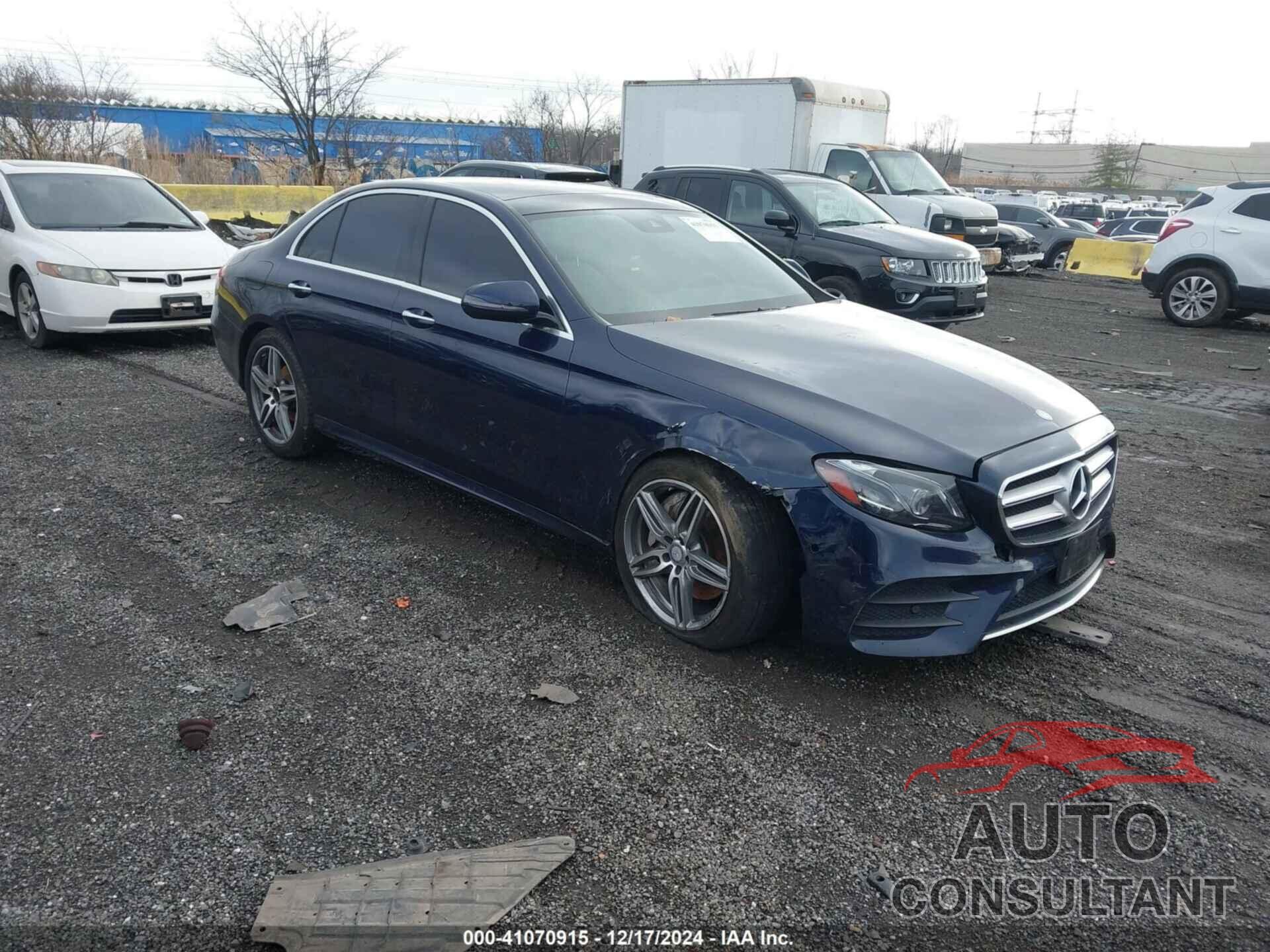 MERCEDES-BENZ E 300 2017 - WDDZF4KB0HA195685