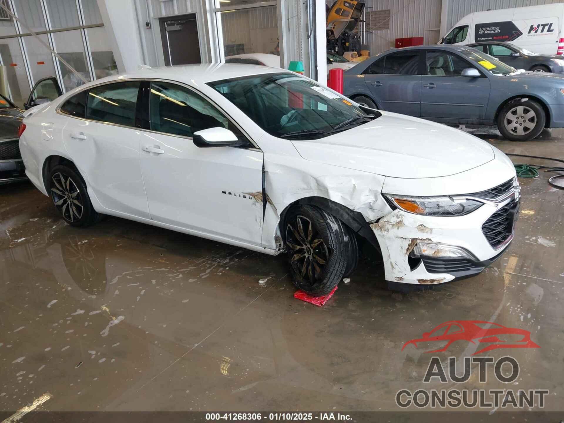 CHEVROLET MALIBU 2021 - 1G1ZG5ST1MF021197