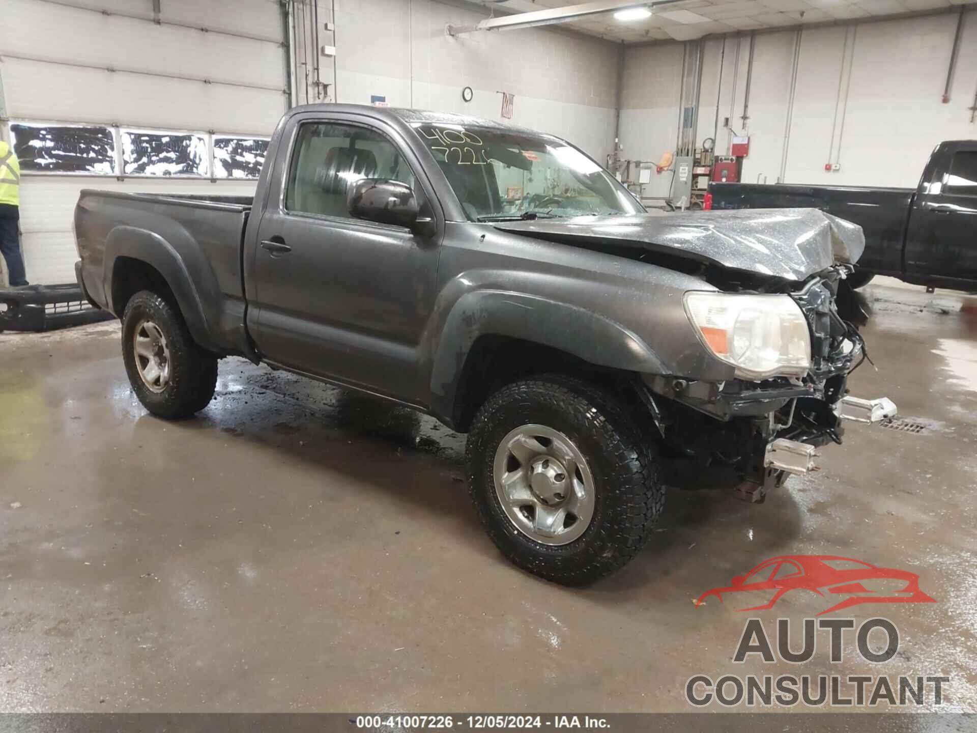 TOYOTA TACOMA 2011 - 5TFPX4EN4BX004603