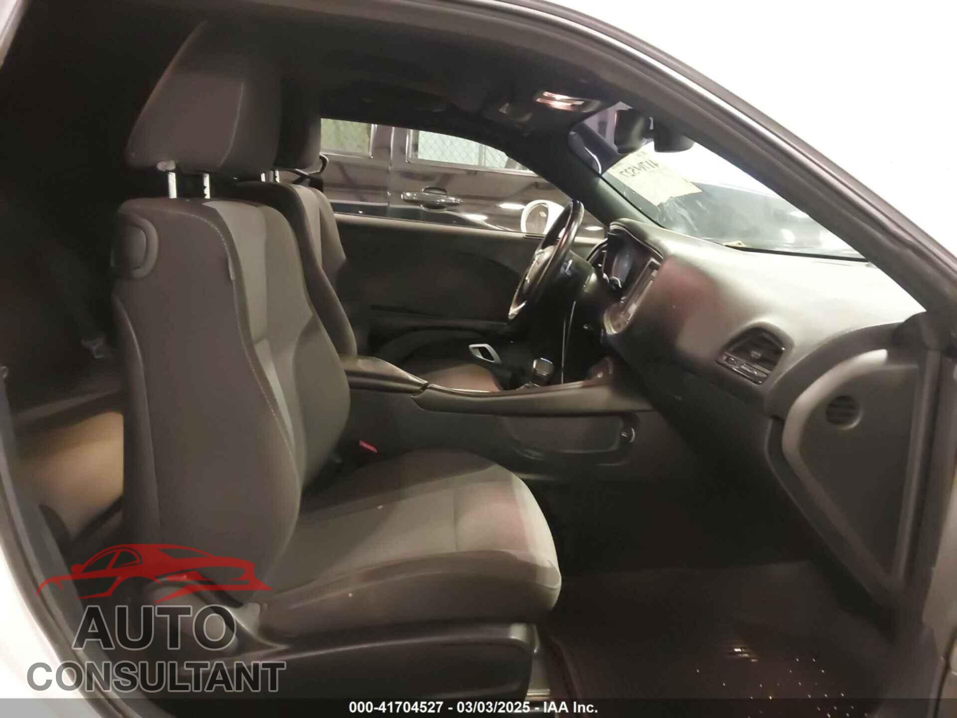 DODGE CHALLENGER 2015 - 2C3CDZAG4FH851079