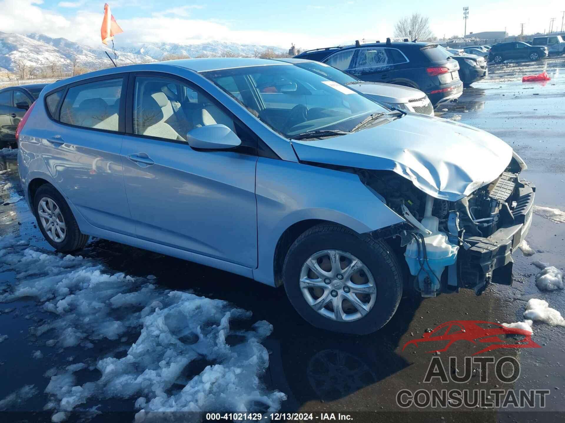 HYUNDAI ACCENT 2014 - KMHCT5AE8EU145312