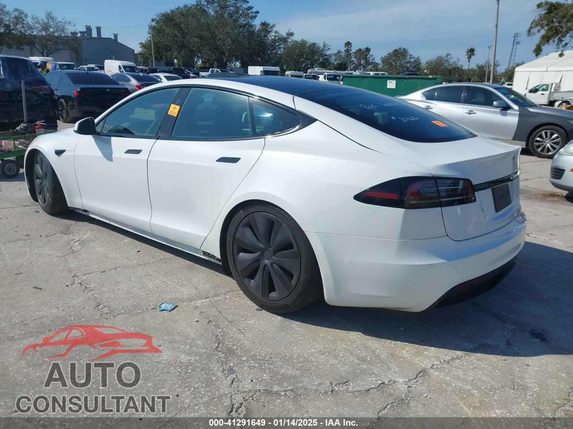 TESLA MODEL S 2023 - 5YJSA1E56PF501616