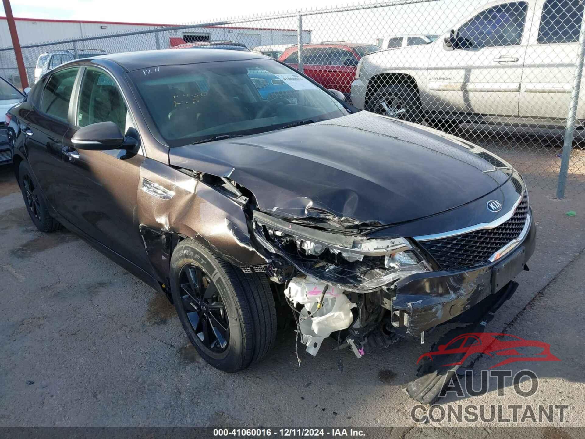 KIA OPTIMA 2018 - KNAGT4L37J5239548