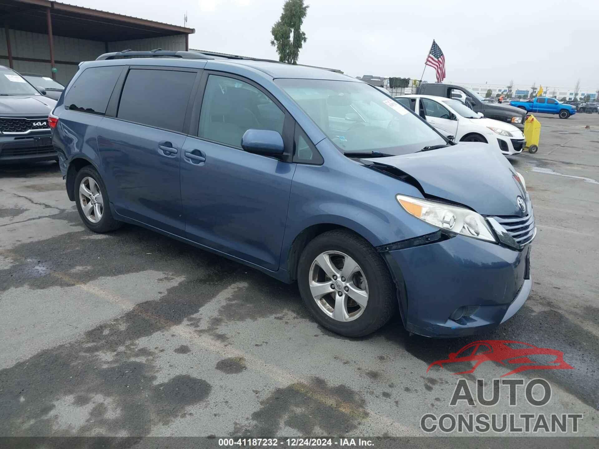 TOYOTA SIENNA 2017 - 5TDKZ3DCXHS778254