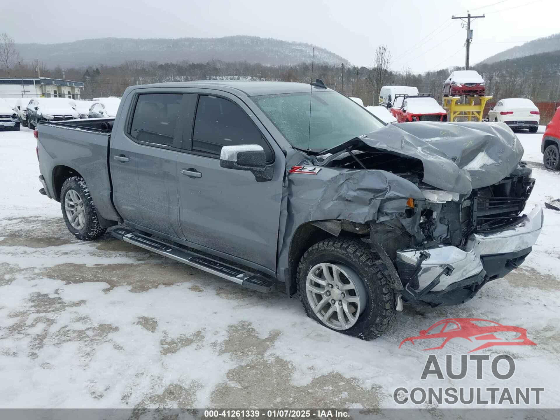 CHEVROLET SILVERADO 1500 2021 - 1GCUYDET7MZ134591