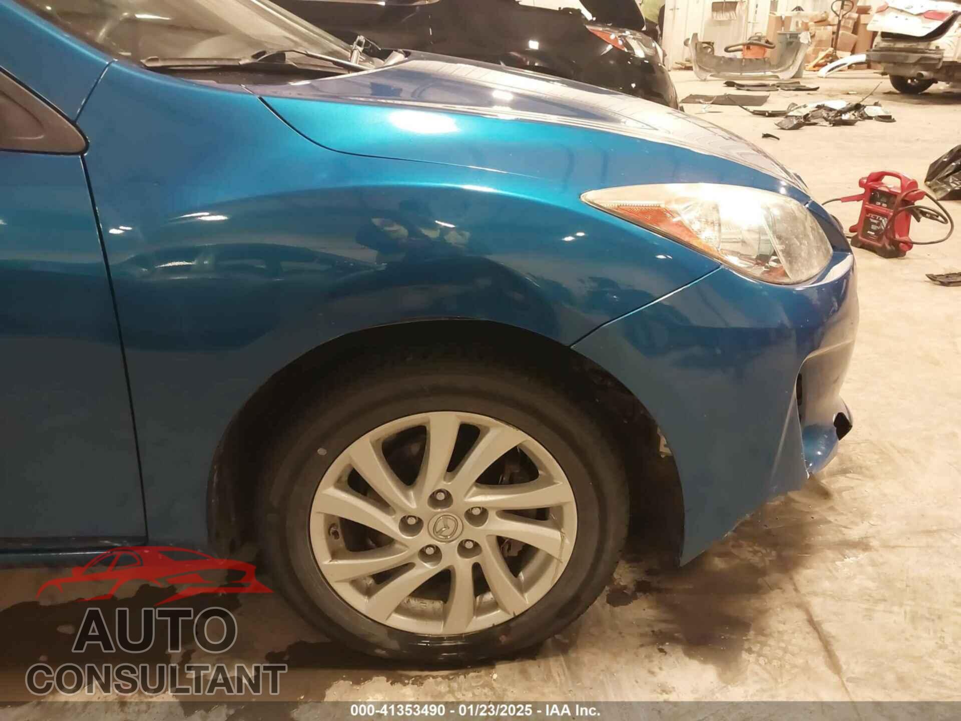 MAZDA MAZDA3 2012 - JM1BL1V77C1574427