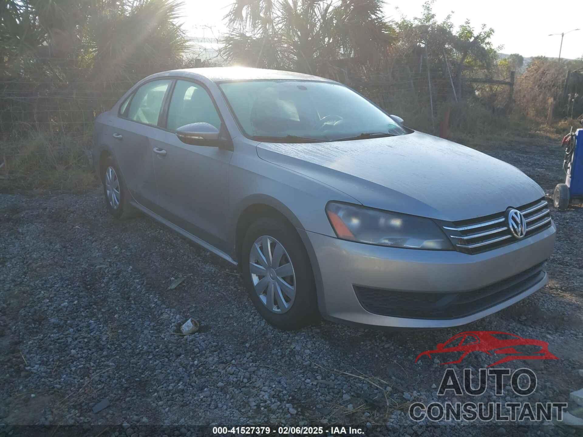 VOLKSWAGEN PASSAT 2012 - 1VWAP7A39CC090539