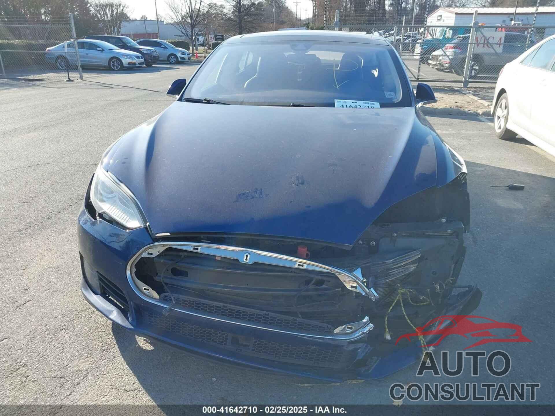 TESLA MODEL S 2015 - 5YJSA1S28FF085223