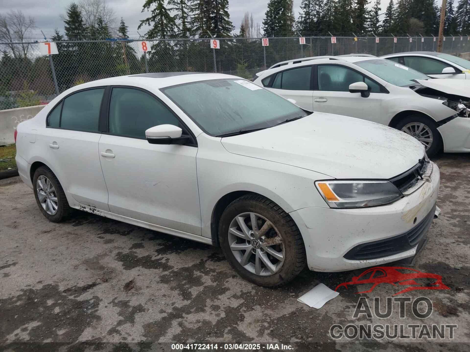 VOLKSWAGEN JETTA 2011 - 3VWDZ7AJ2BM311496